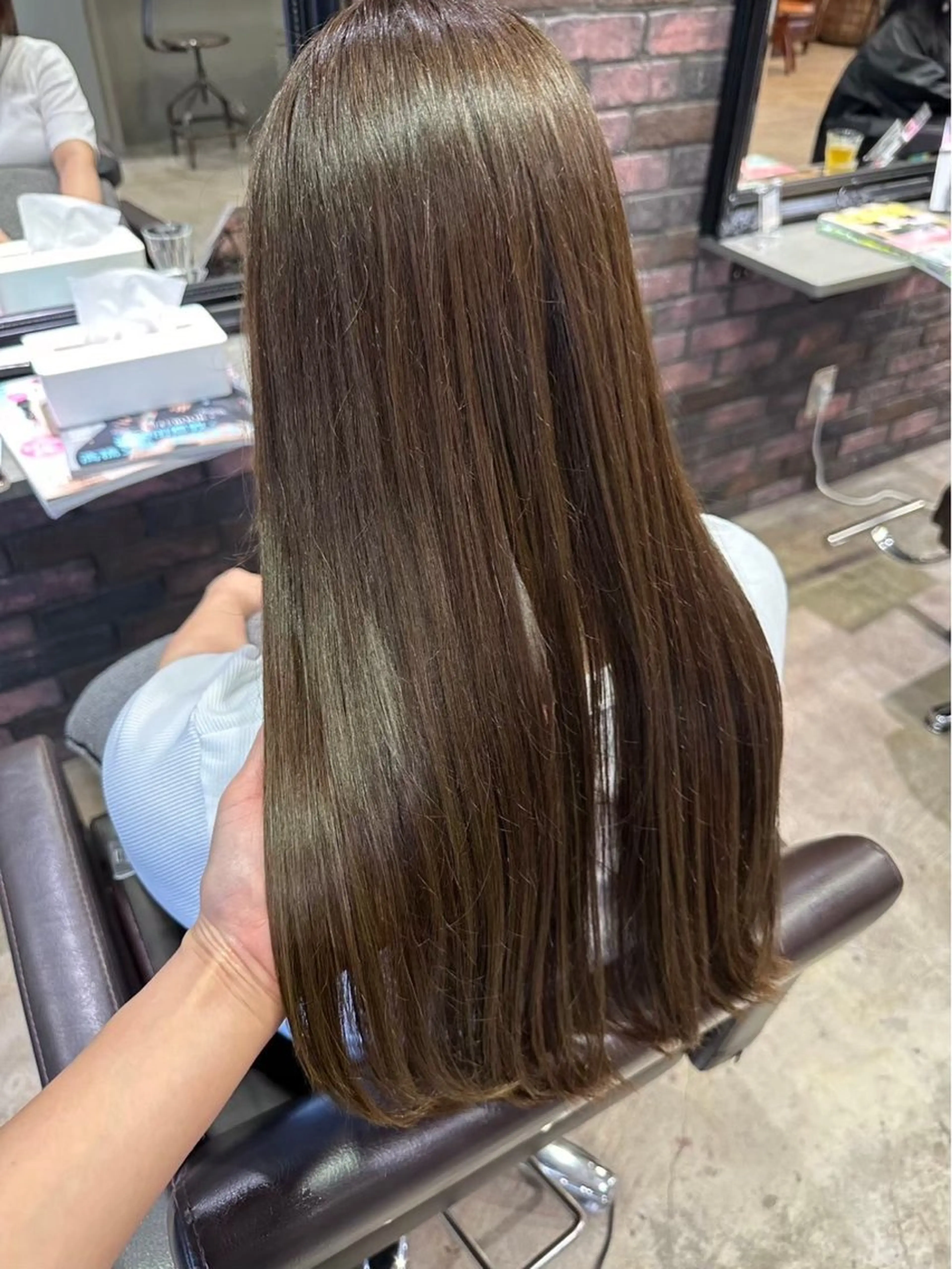 カラー 吉川 心乃のヘアスタイル