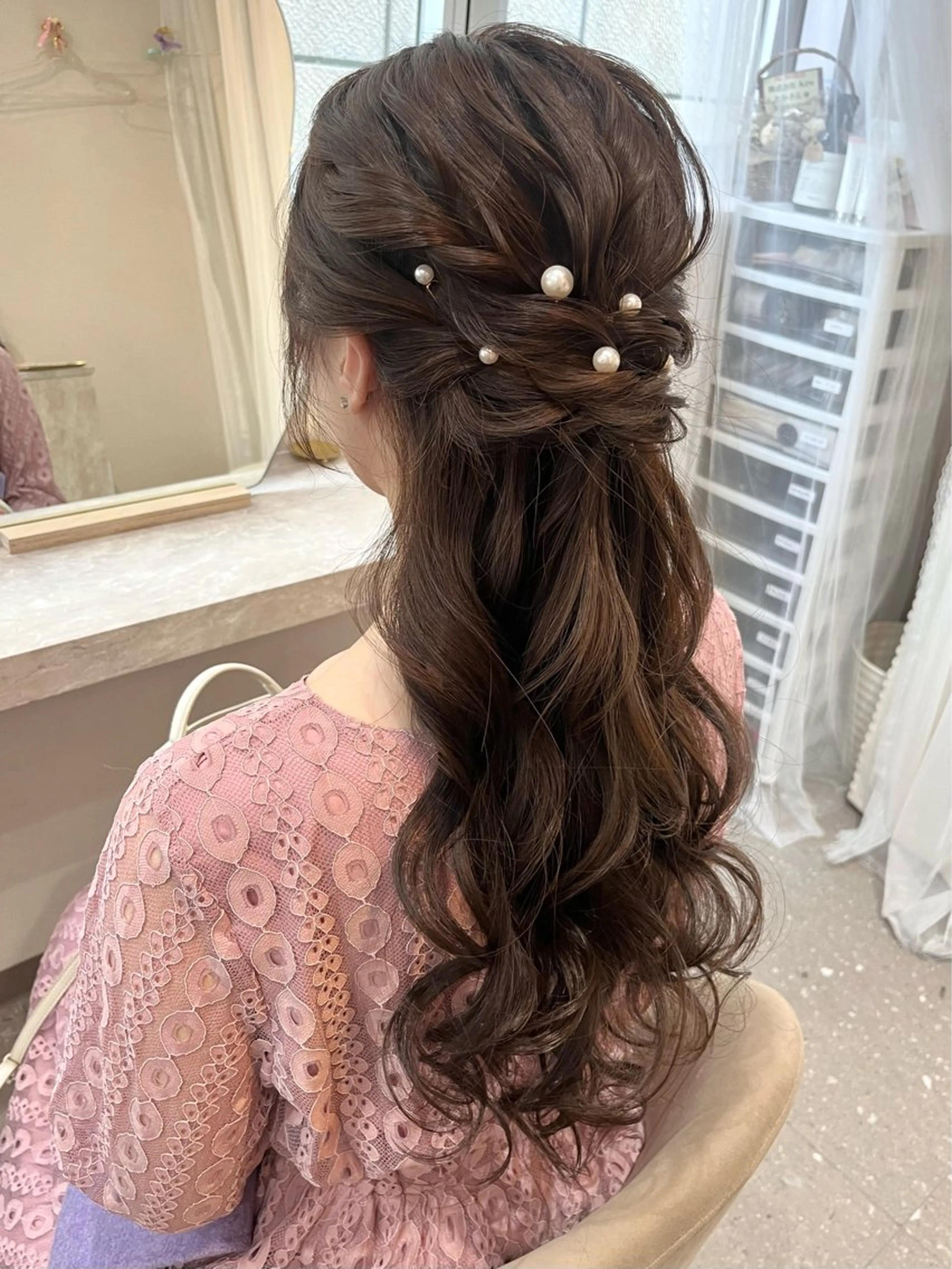 ロング ヘアアレンジ ハーフアップ ヘアセット Mila Akariのヘアスタイル