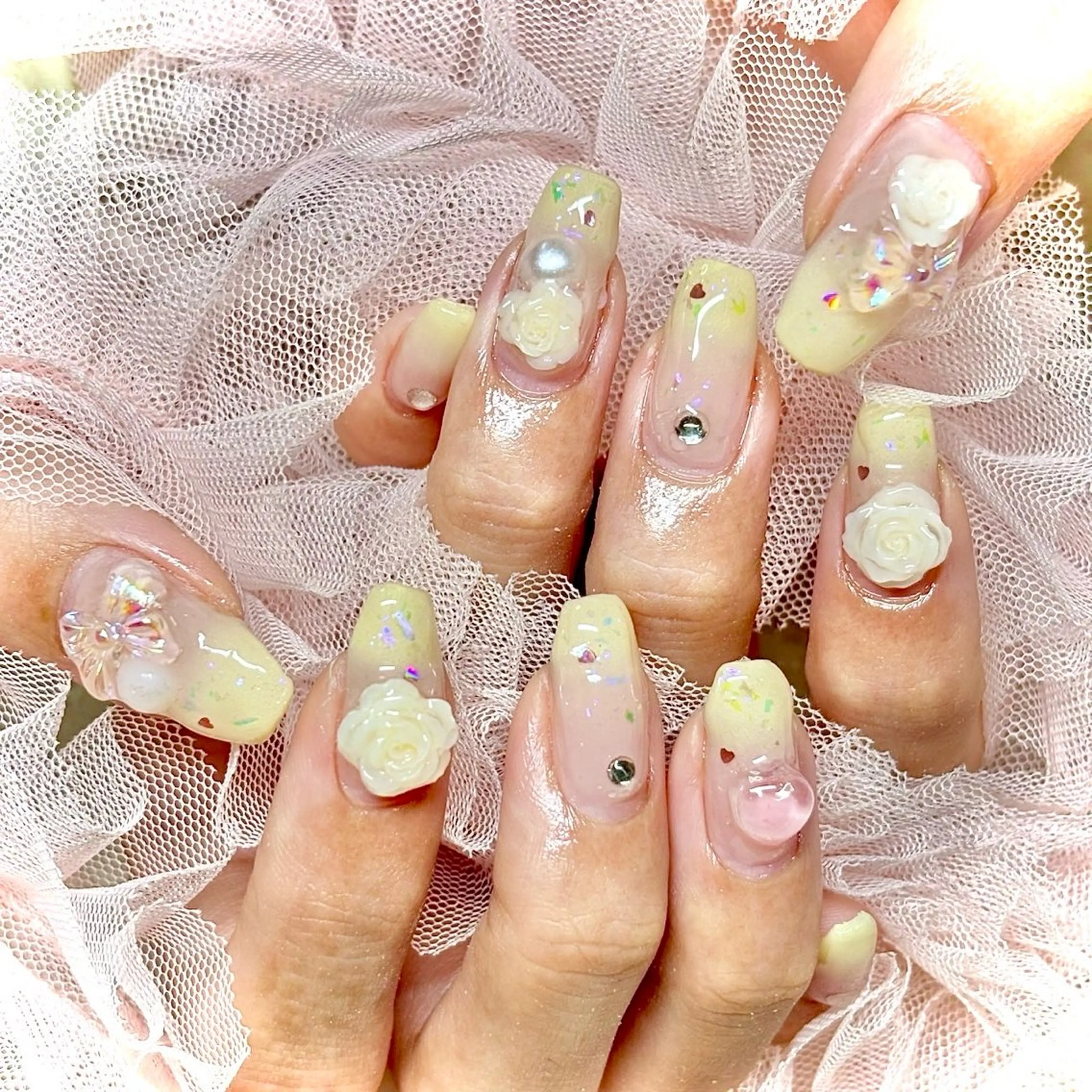 ネイル 韓国ネイル 夏ネイル ワンホンネイル 黄色 miminon 自宅ネイルサロンのネイルデザイン