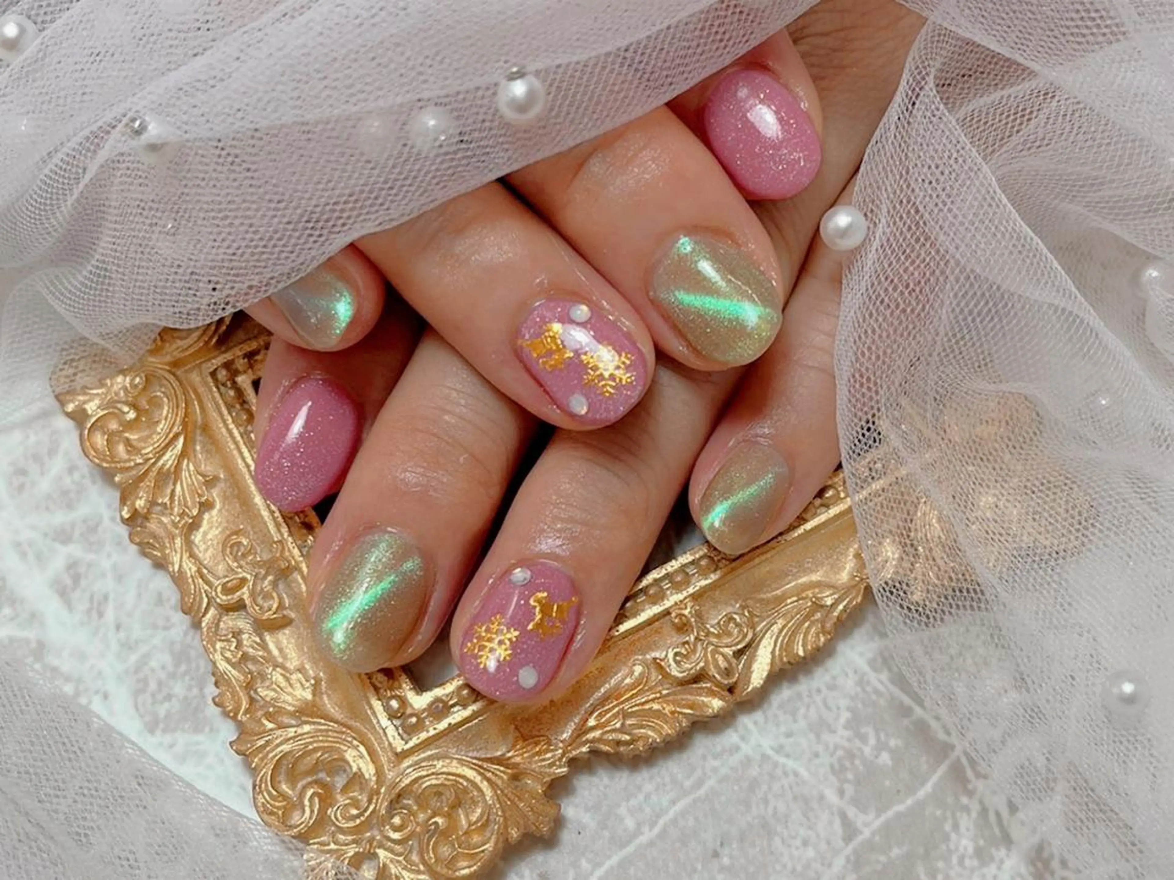 ネイル ハンドネイル マジック ミラーのネイルデザイン