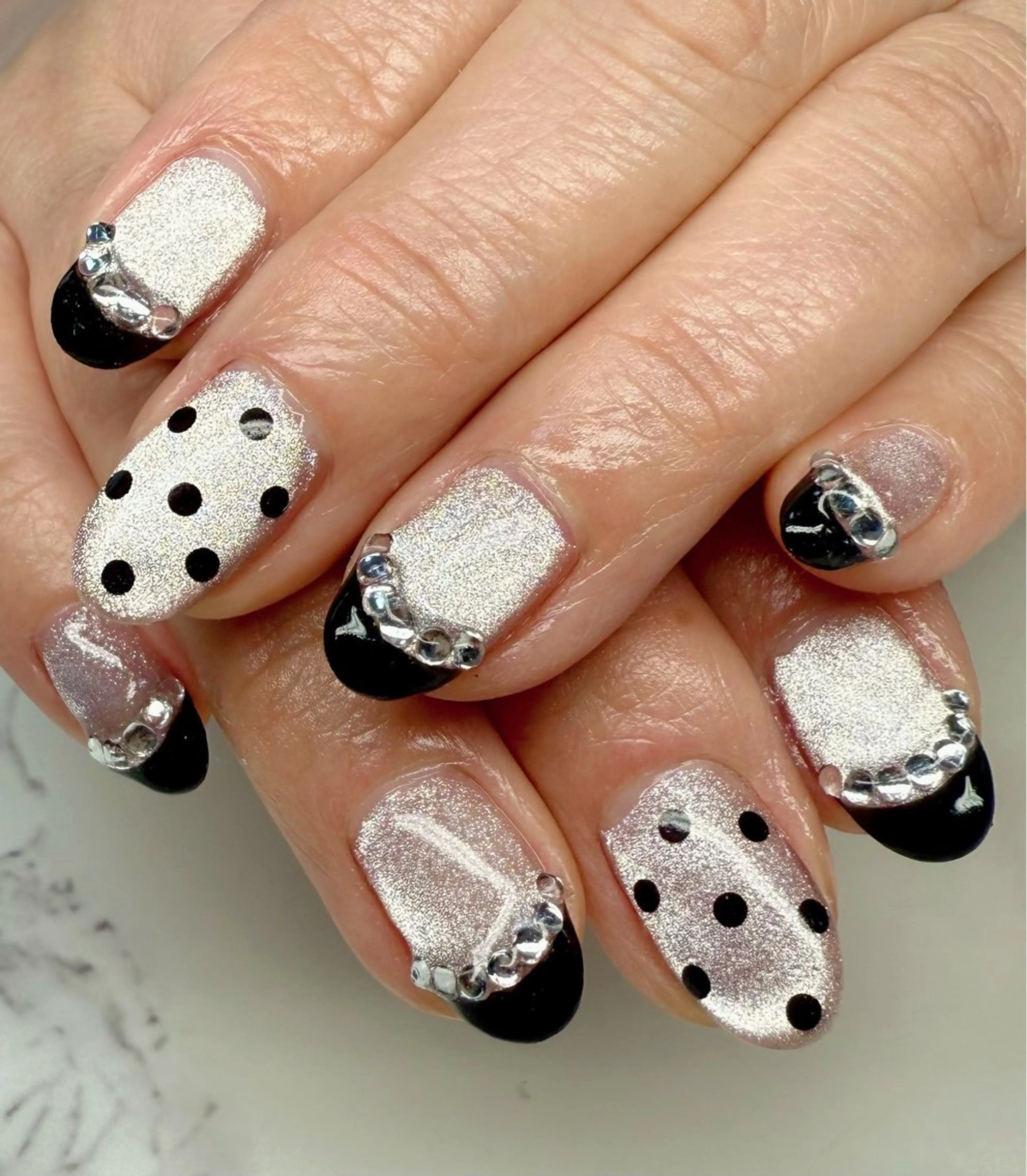 ネイル アートネイル チークネイル フレンチネイル 氷ネイル・うるうるネイル キラキラネイル Mai’s nailのネイルデザイン