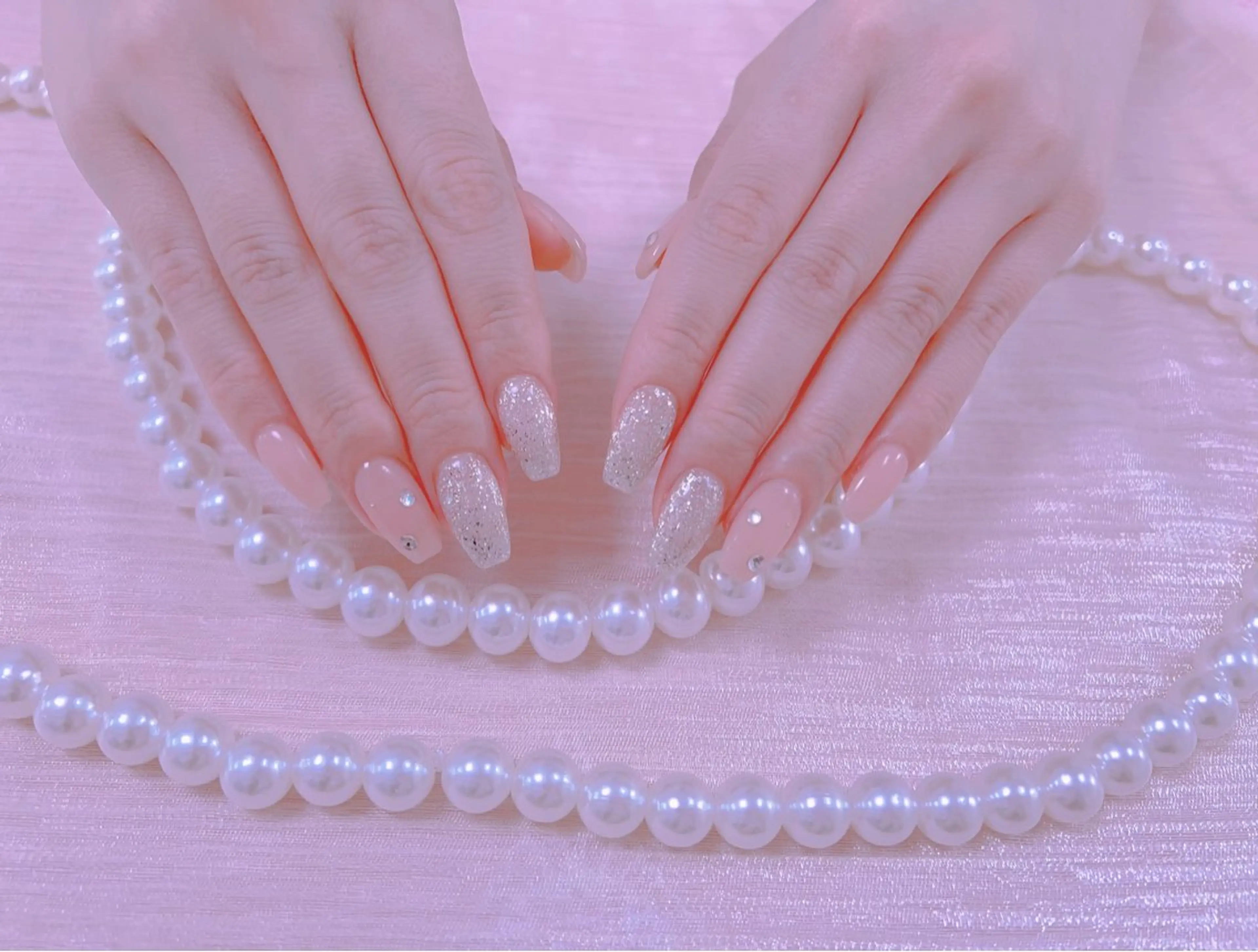 ネイル はぴねす所属・横浜 美夢のネイルデザイン