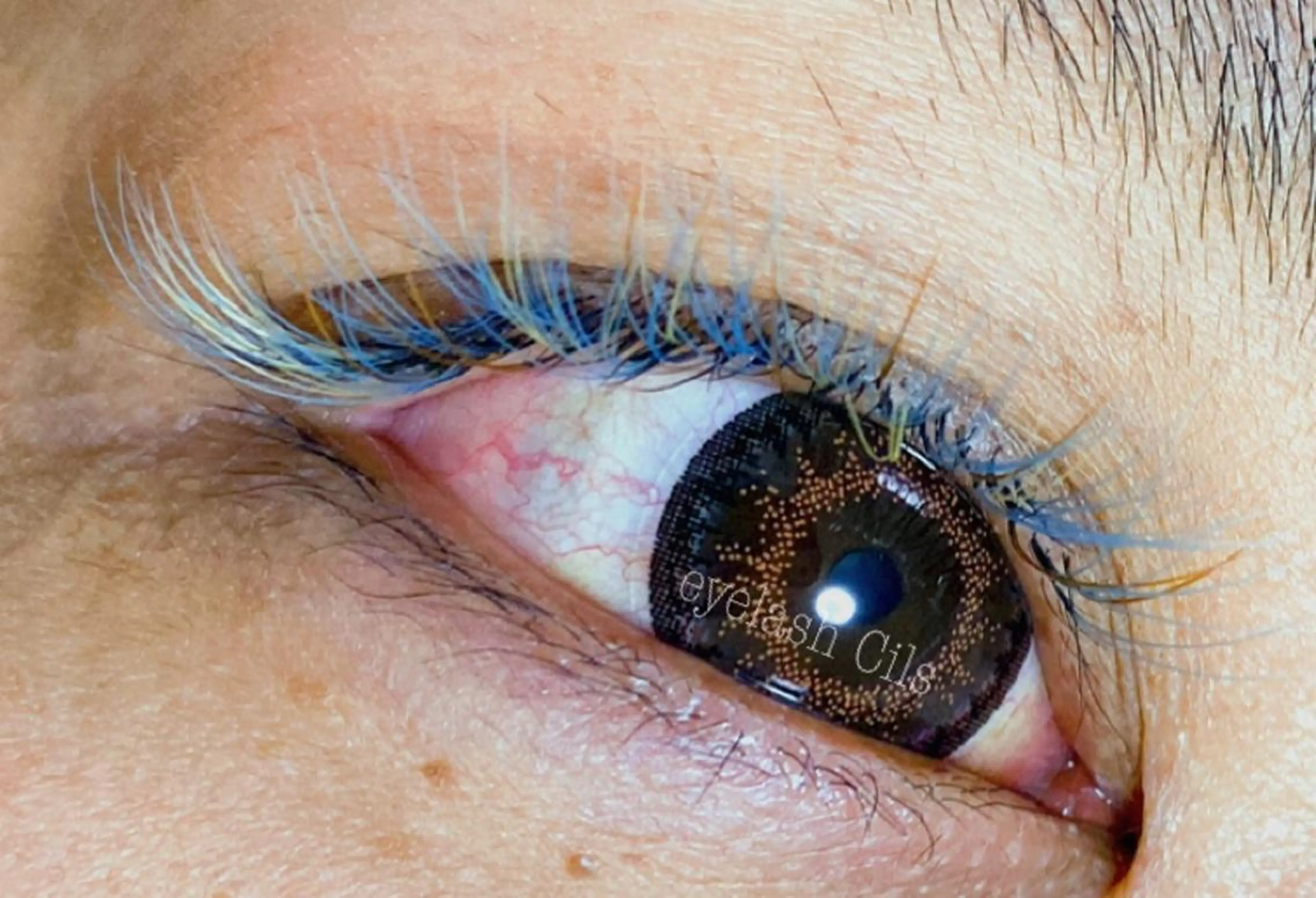 カラー マツエク・マツパ eyelash Cils所属・下野 ミチコのマツエク・マツパデザイン