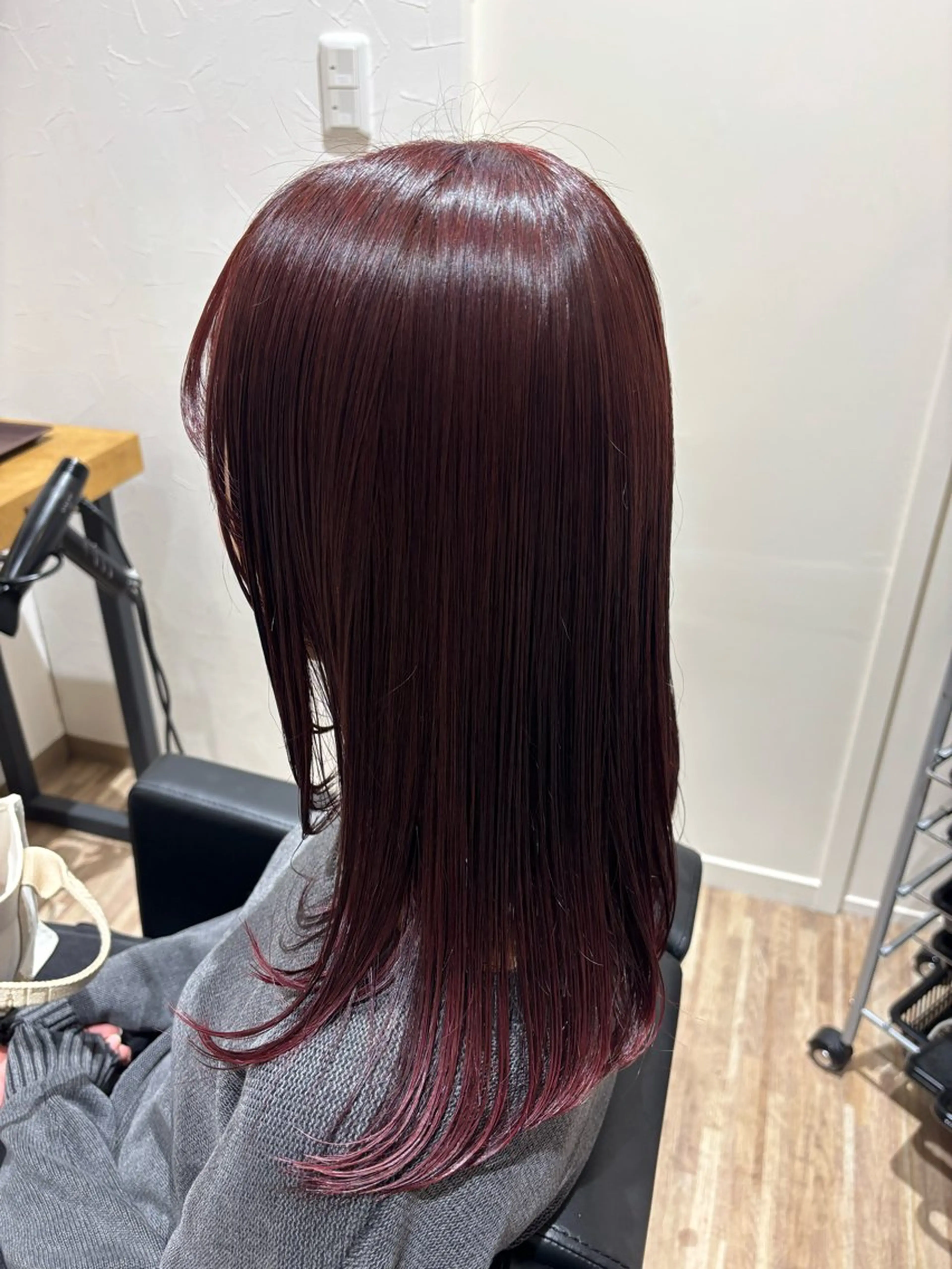 カラー ブリーチ ブリーチなしカラー ピンクカラー 髪質改善 カット ヘアカラー 吉田 千洸のヘアスタイル