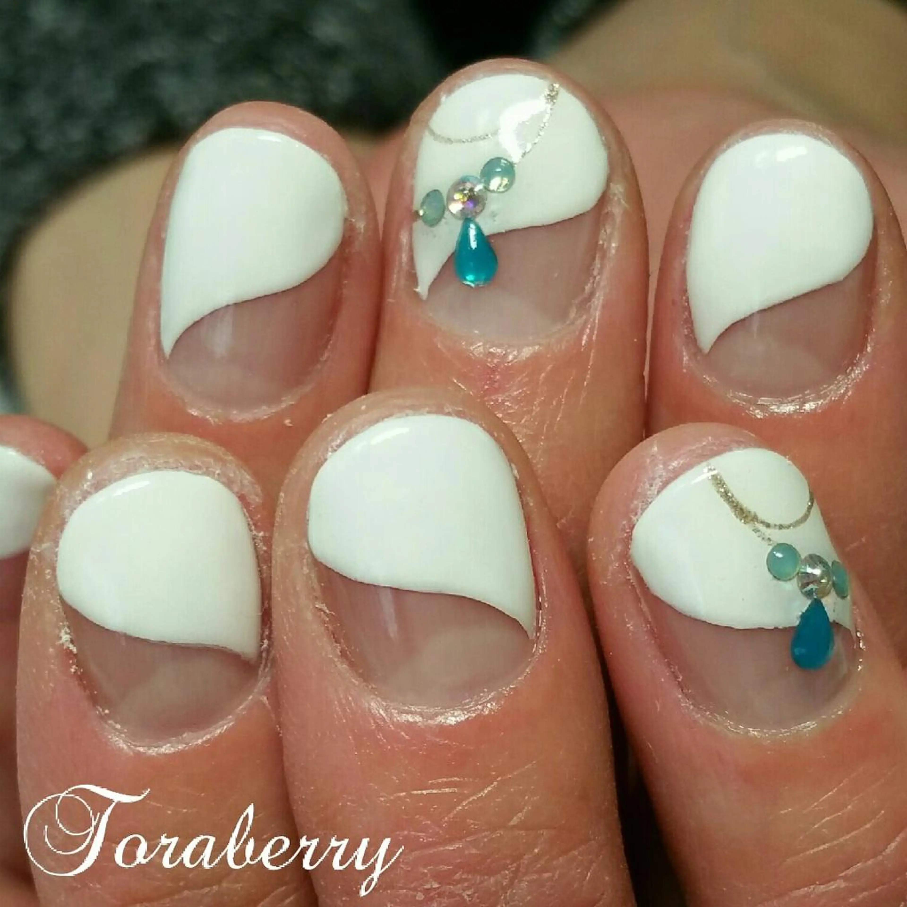 ネイル フレンチネイル ネイリスト なつみのネイルデザイン