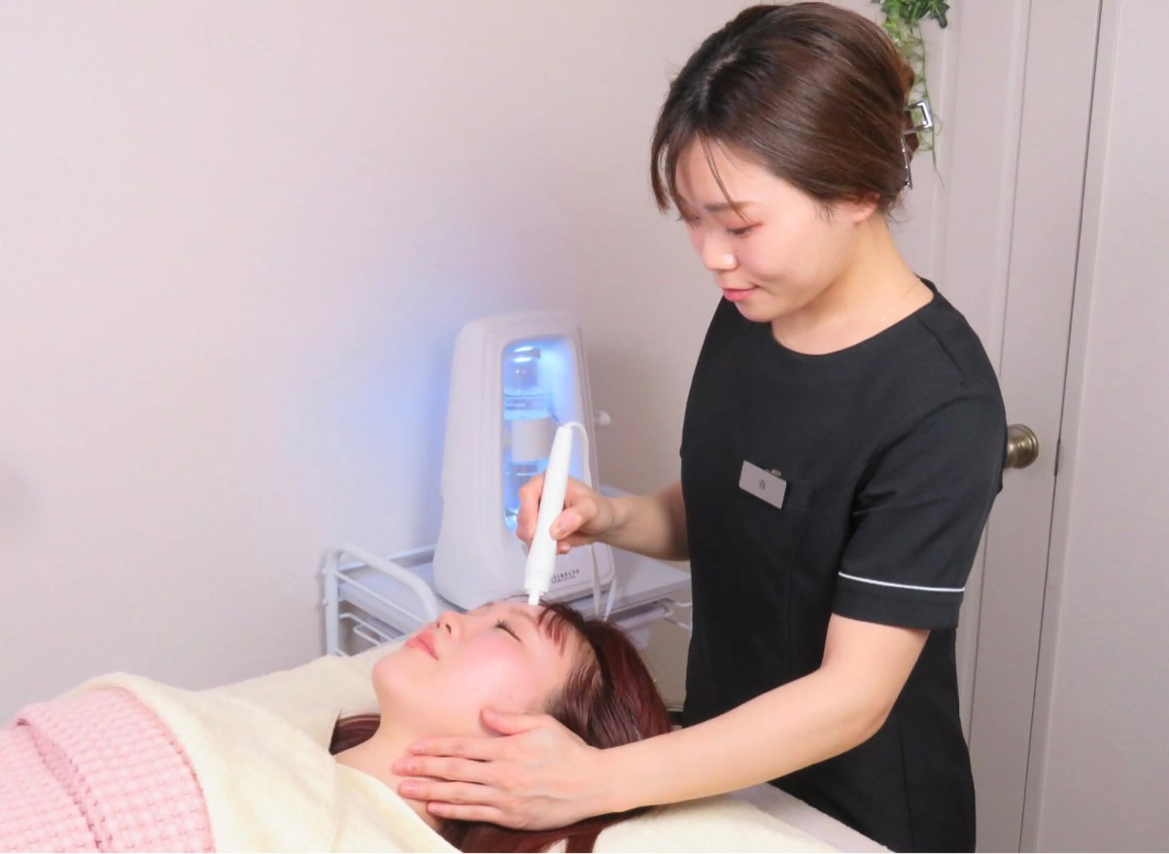 萩野悠 【VINOS金沢店】のエステ・リラクイメージ