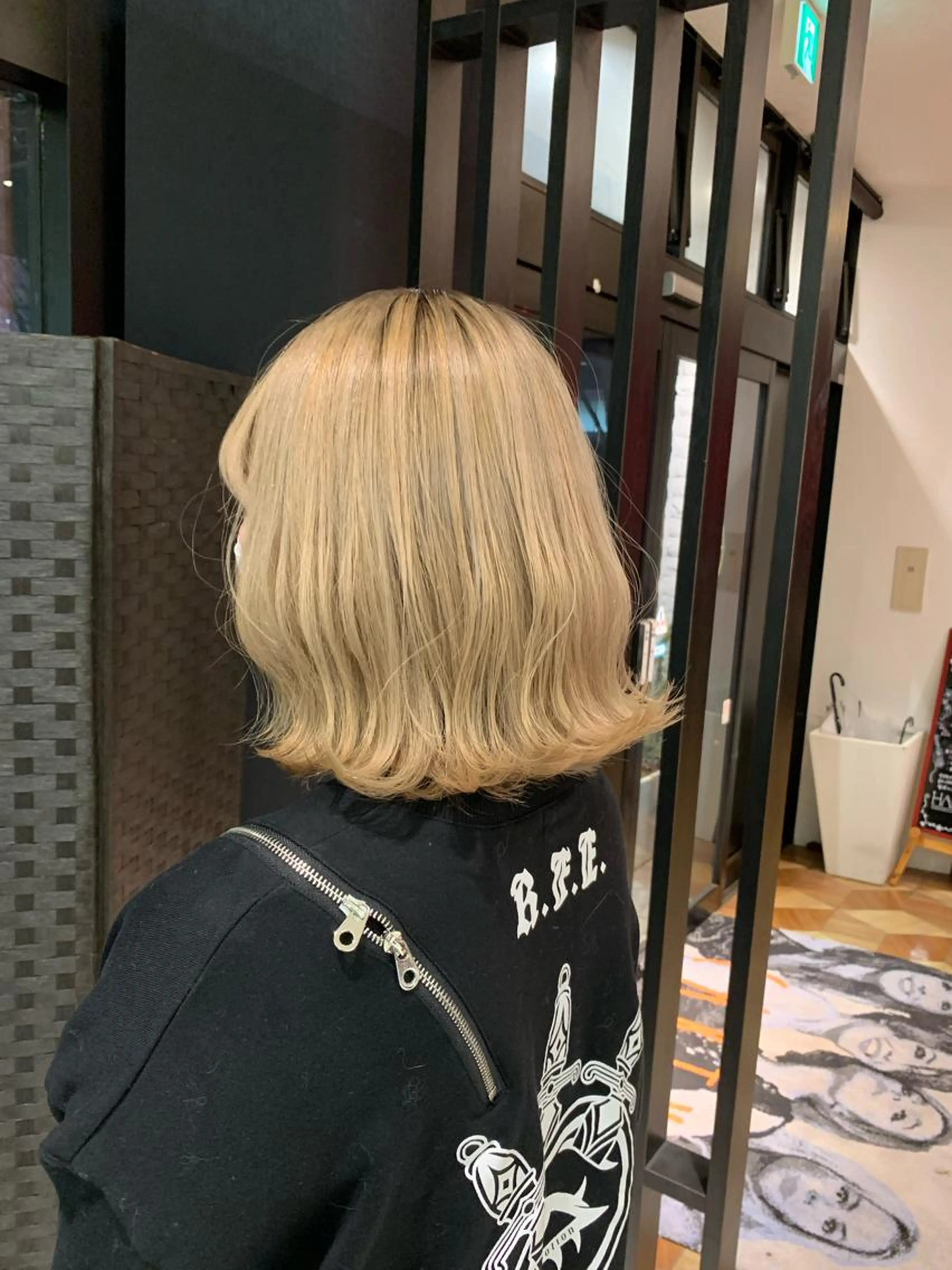 ✨学生様限定！！✨ブリーチ＋髪質改善カラー＋コアミートリートメントの写真