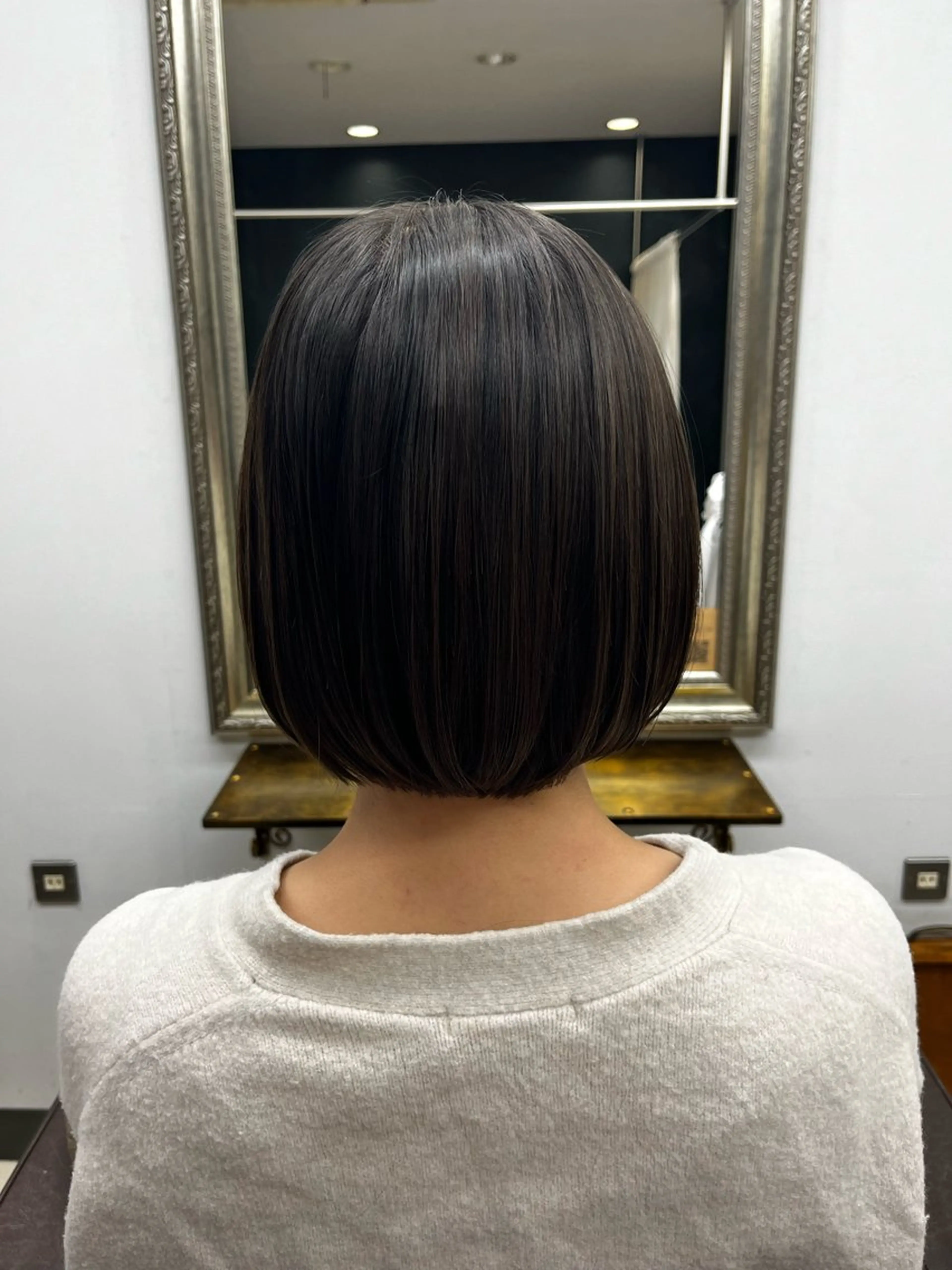 ショート 産休の為お休みです! 小島凜のヘアスタイル