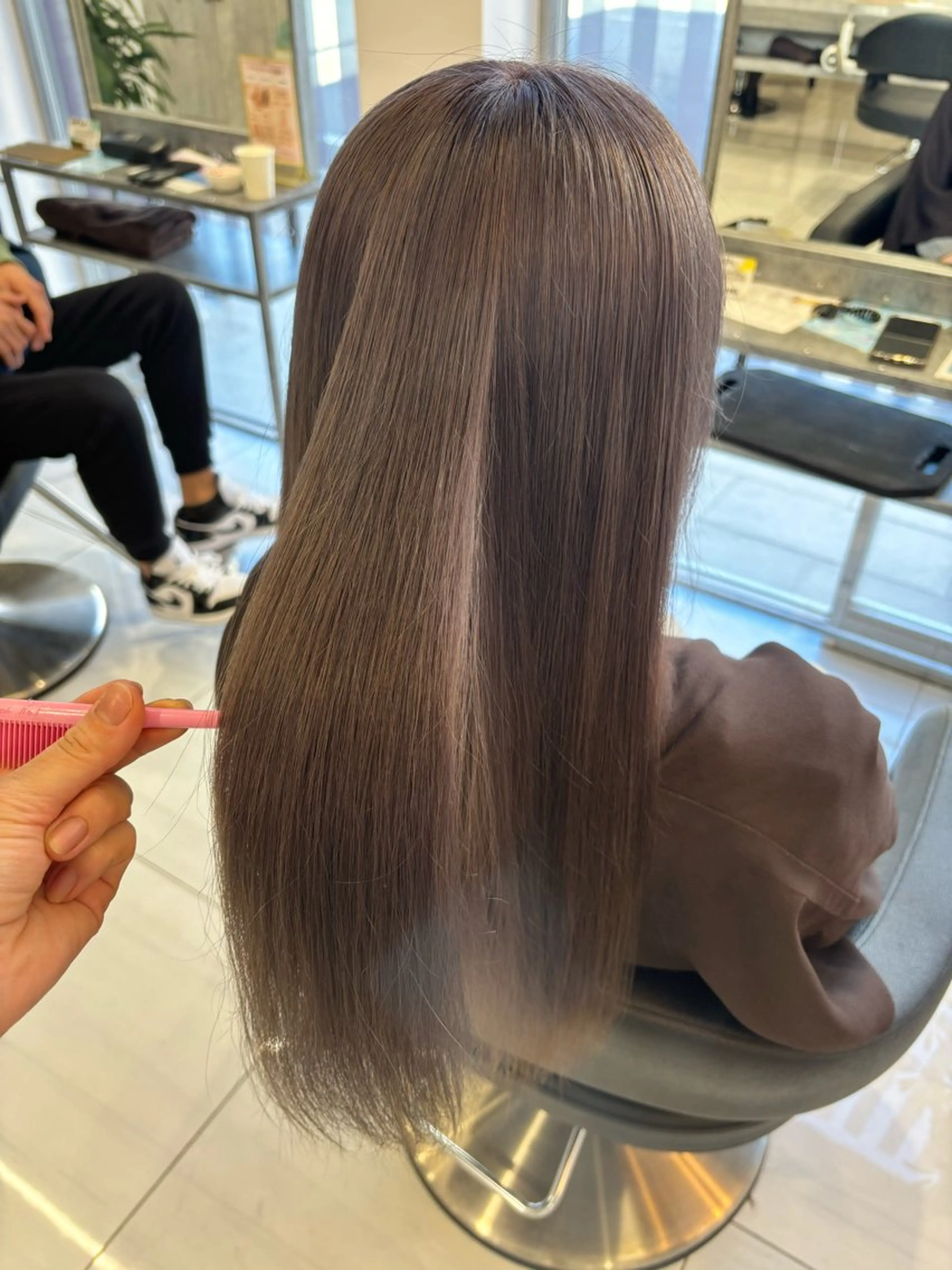 カラー グレージュ ラベンダーカラー ラベンダーグレージュ ラベンダーグレー Rina/似合う × なりたい、叶えます。のヘアスタイル