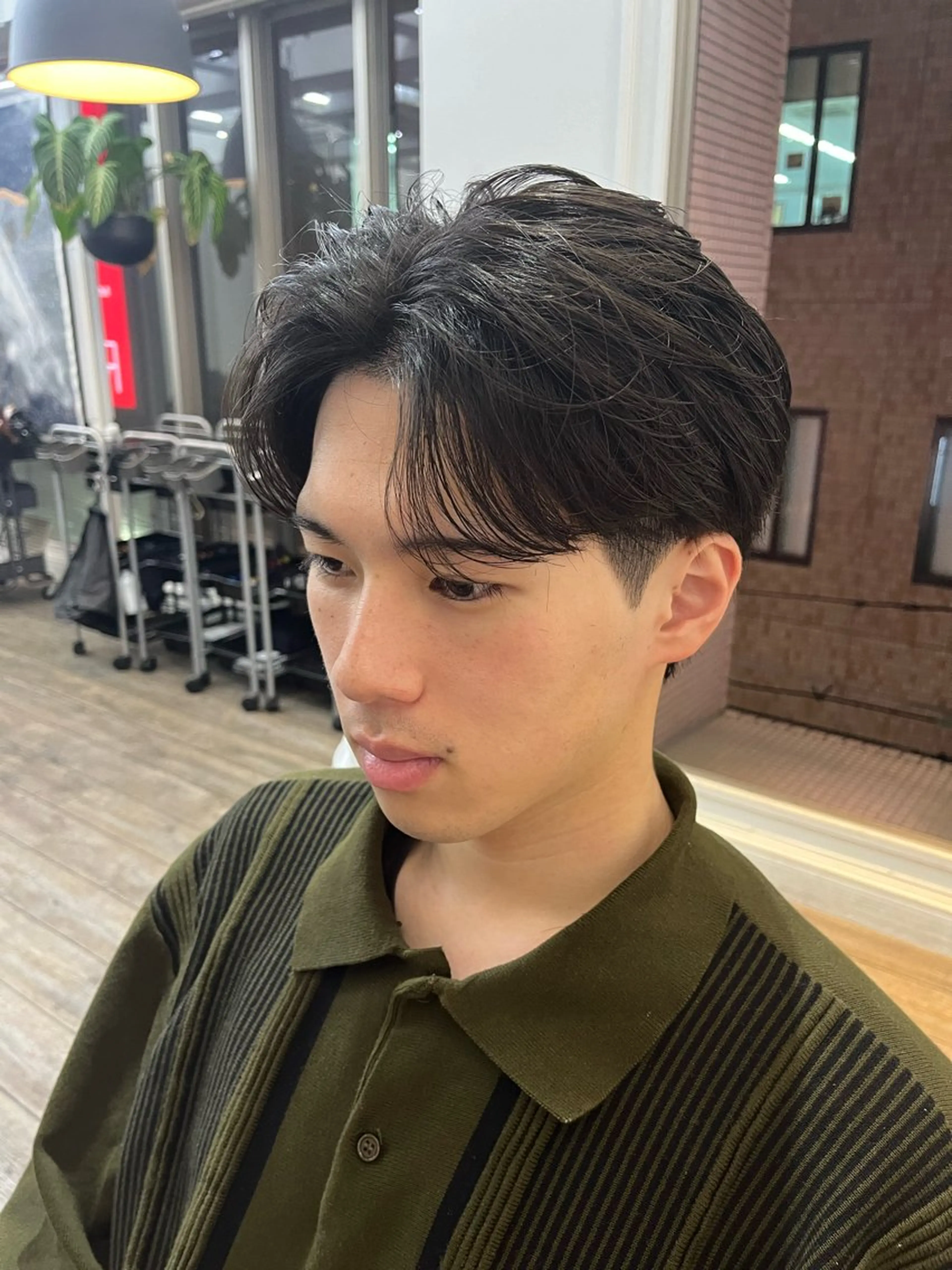 ショート メンズ 逢坂 智也のヘアスタイル