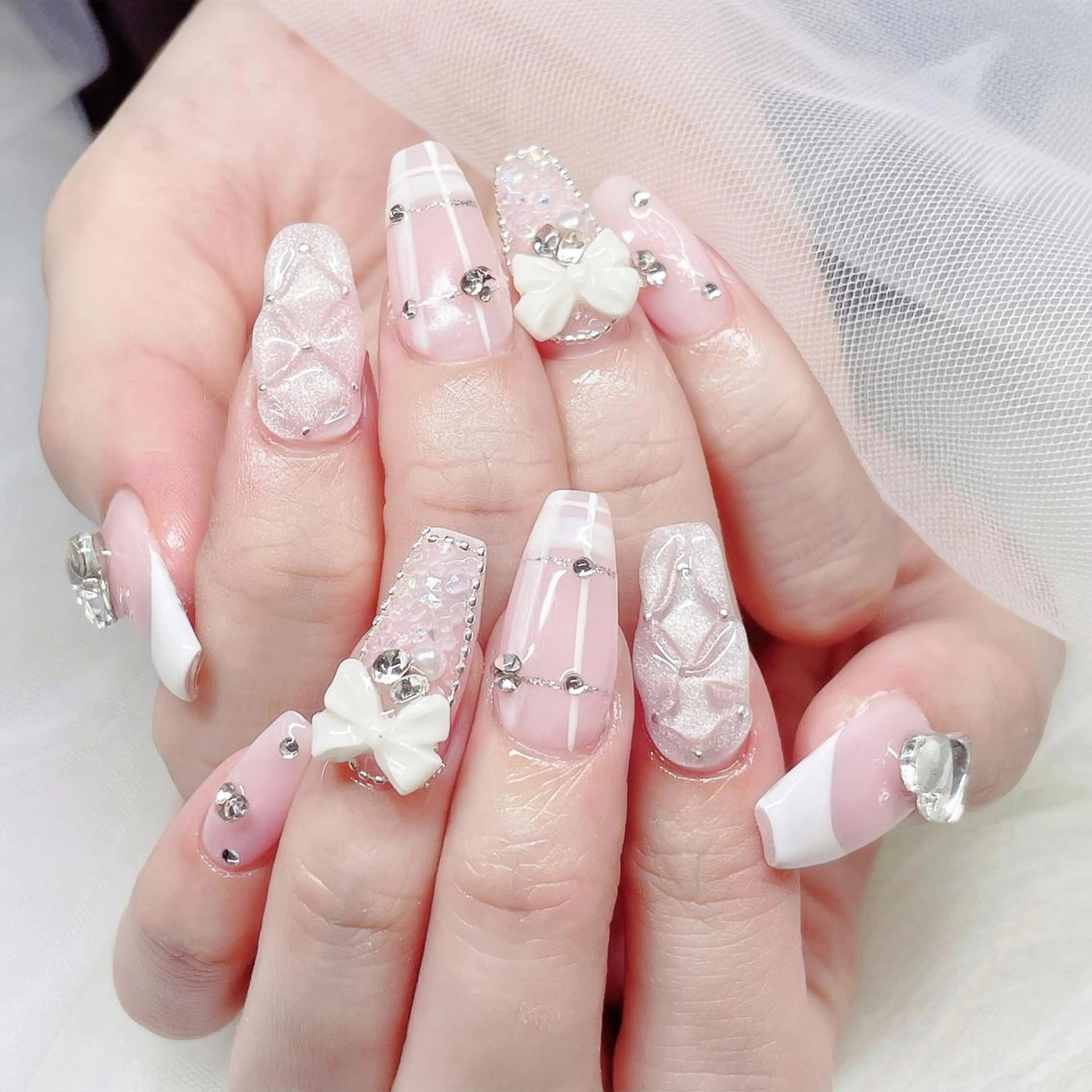 ネイル 美奈🎀 ミナ🎀のネイルデザイン