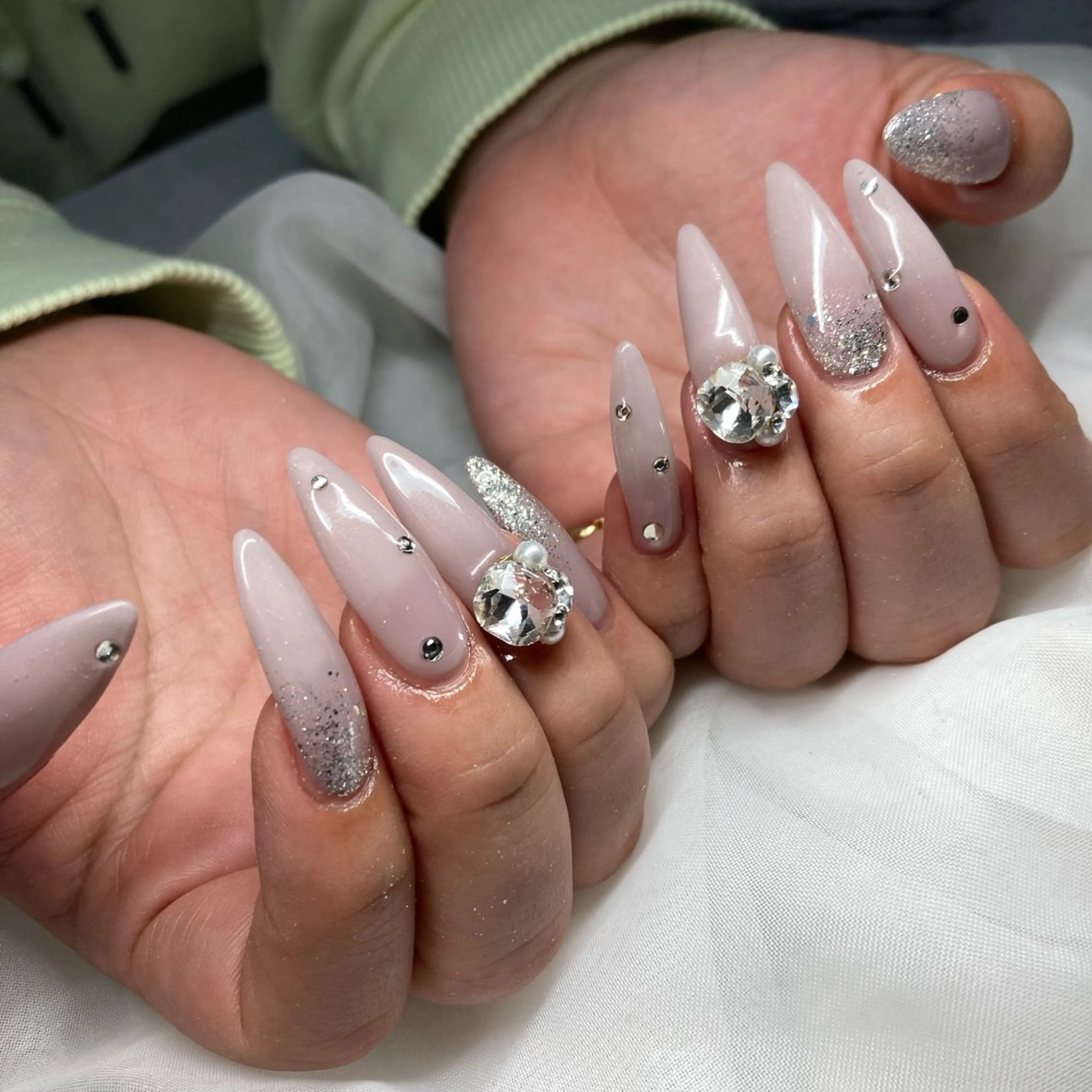 ネイル 長さ出し フレンチネイル グラデーション マグネットネイル メンズネイル ハンドネイル Gracias. rieのネイルデザイン