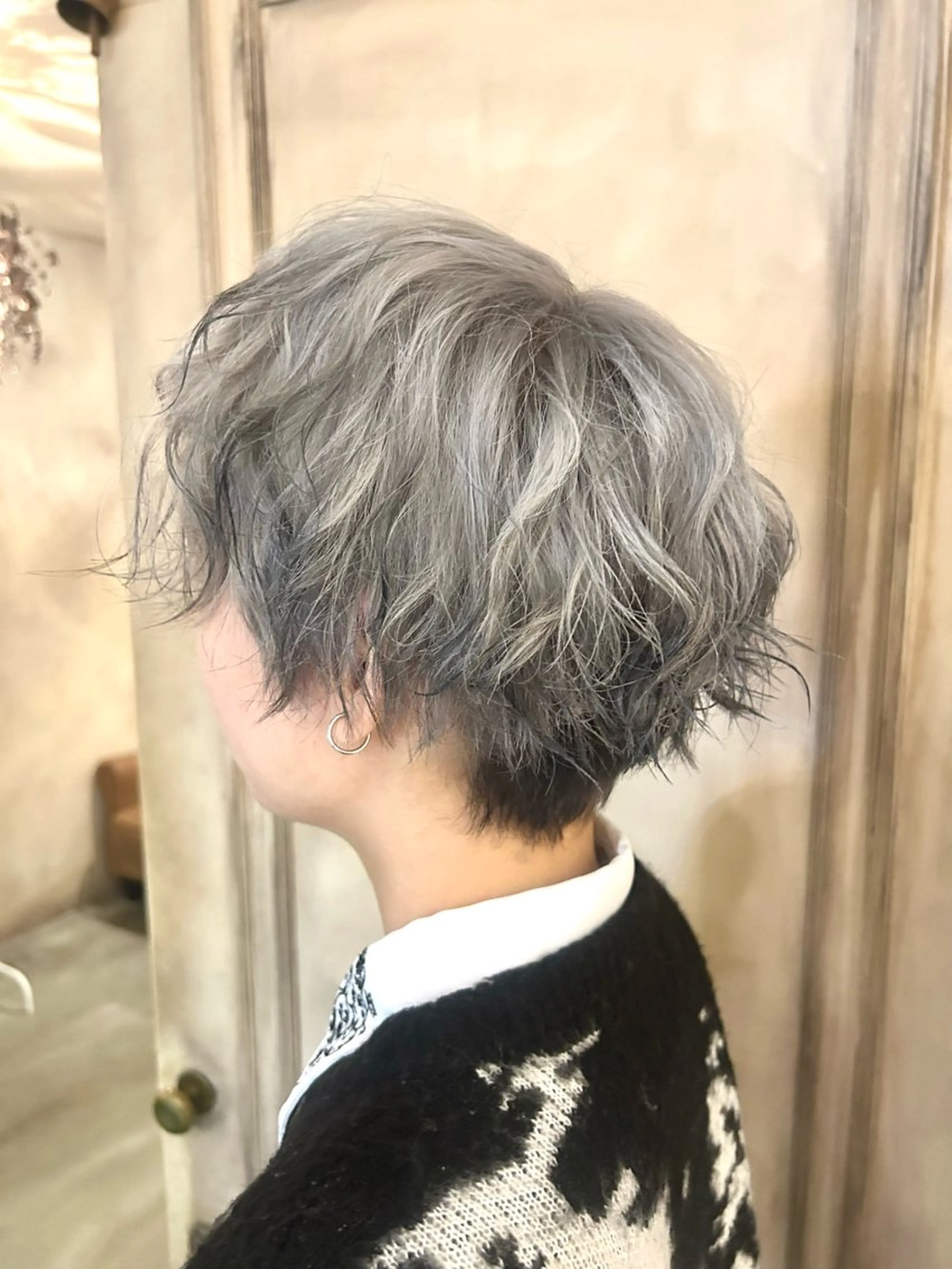 カラー ヘアカラー トリートメント 津村 優明のヘアスタイル
