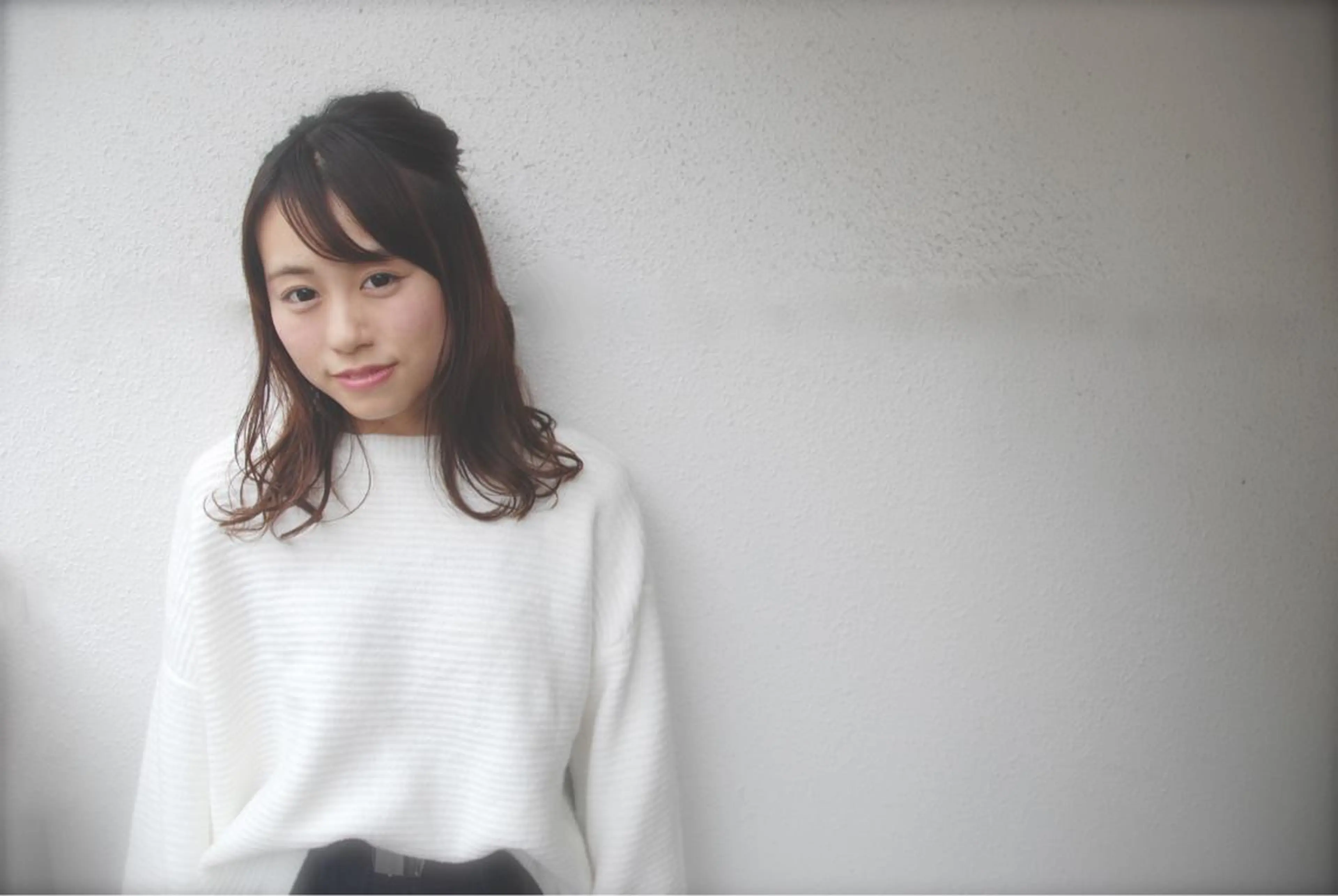 セミロング インナーカラー/天神 ブリーチ/吉田のヘアスタイル