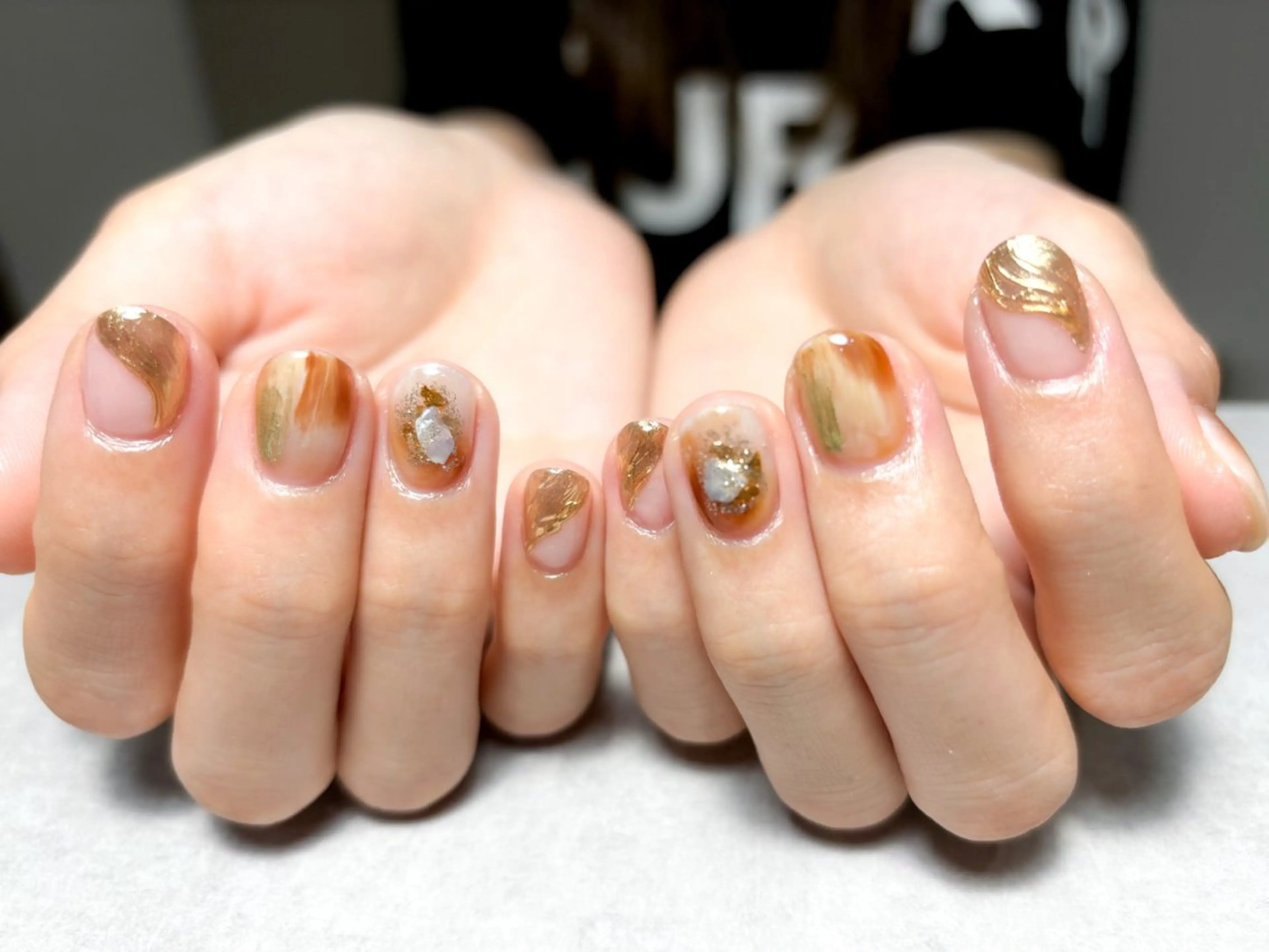 ネイル ジェルネイル ニュアンスネイル パラジェル ハンドネイル SALON yc.hacciのマツエク・マツパデザイン