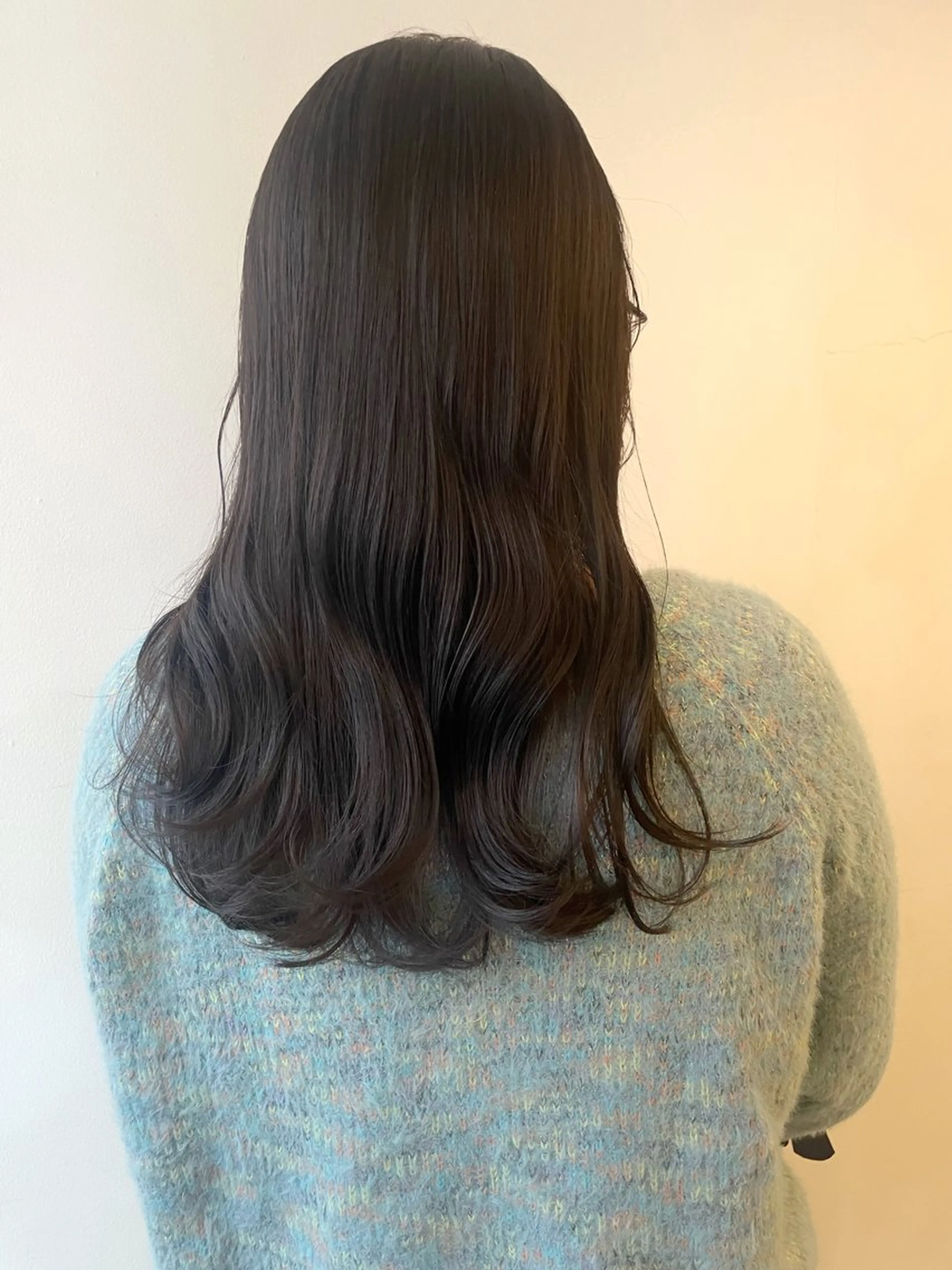 ロング カラー 黒髪 ブルーカラー ブルーブラック 透明感カラー グレージュ カット ヘアカラー トリートメント ヘッドスパ ヘアセット ✨透明感ケアカラー✨ 長野ゆきなのヘアスタイル