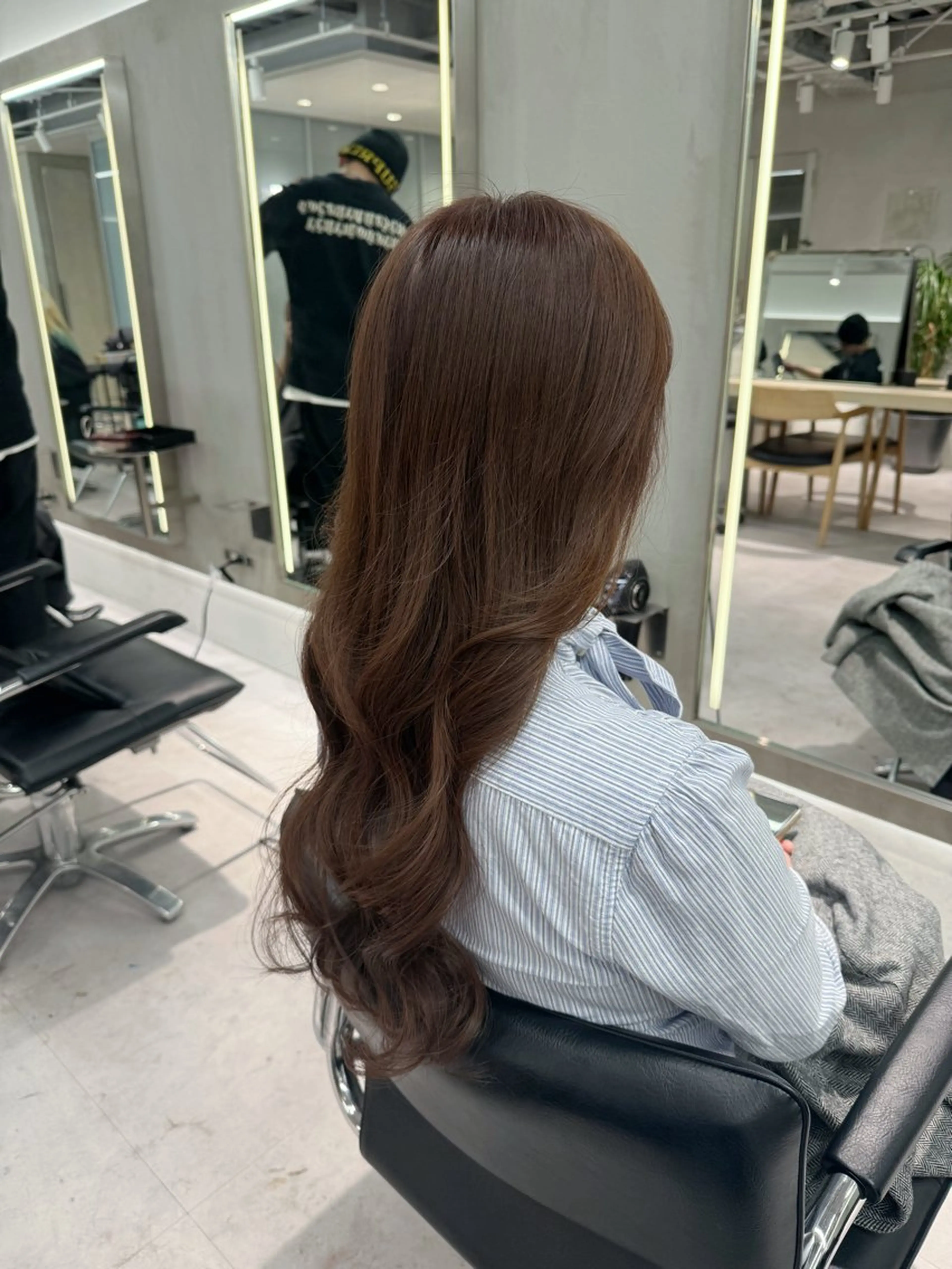 ロング カラー ブラウンカラー カット ヘアカラー トリートメント 🤍haruna 🤍SUIのヘアスタイル