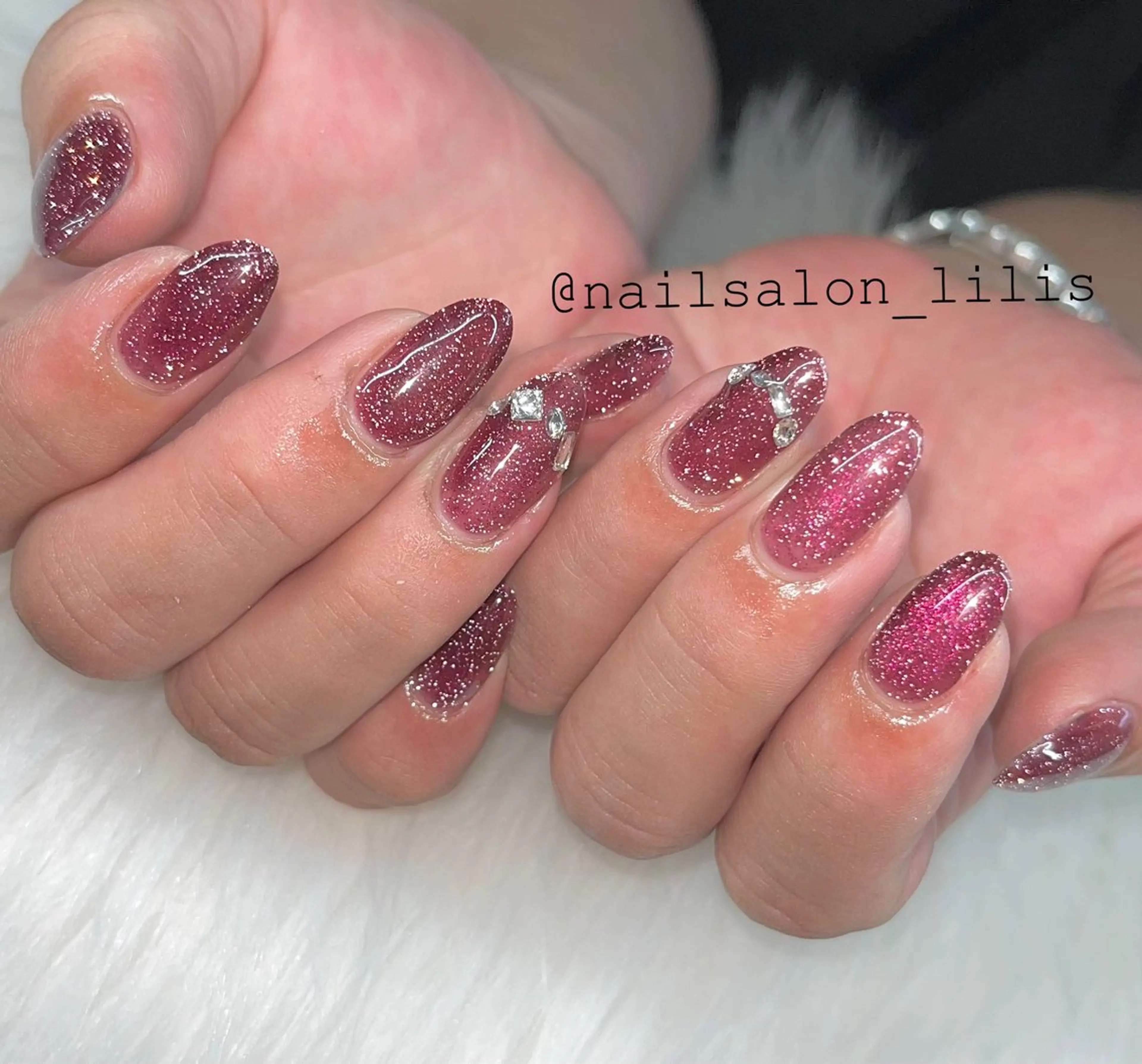 ネイル マグネットネイル ハンドネイル nailsalon Lilisのネイルデザイン