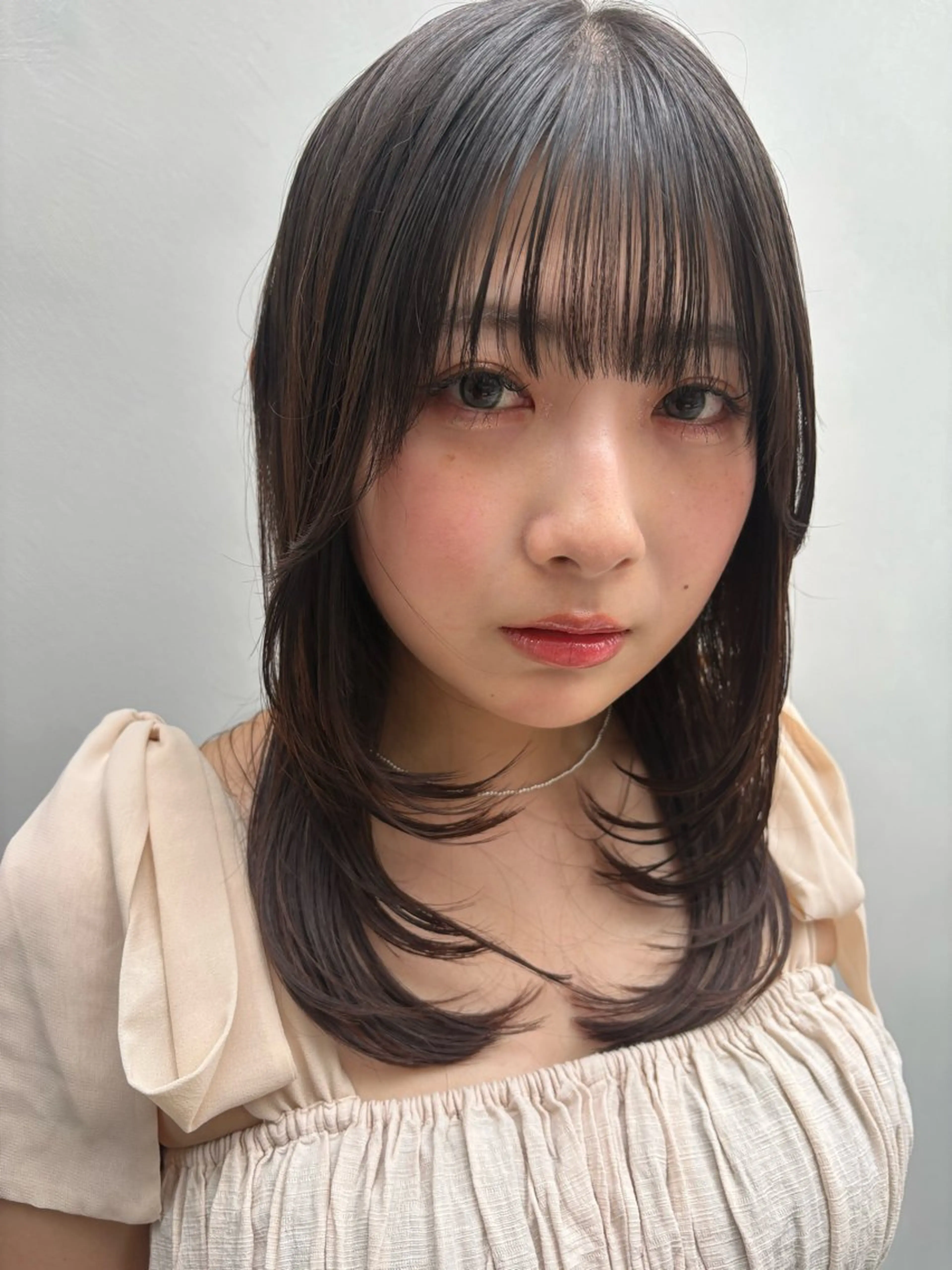 ミディアム カラー 曲がる縮毛矯正 バレイヤージュ森田のヘアスタイル