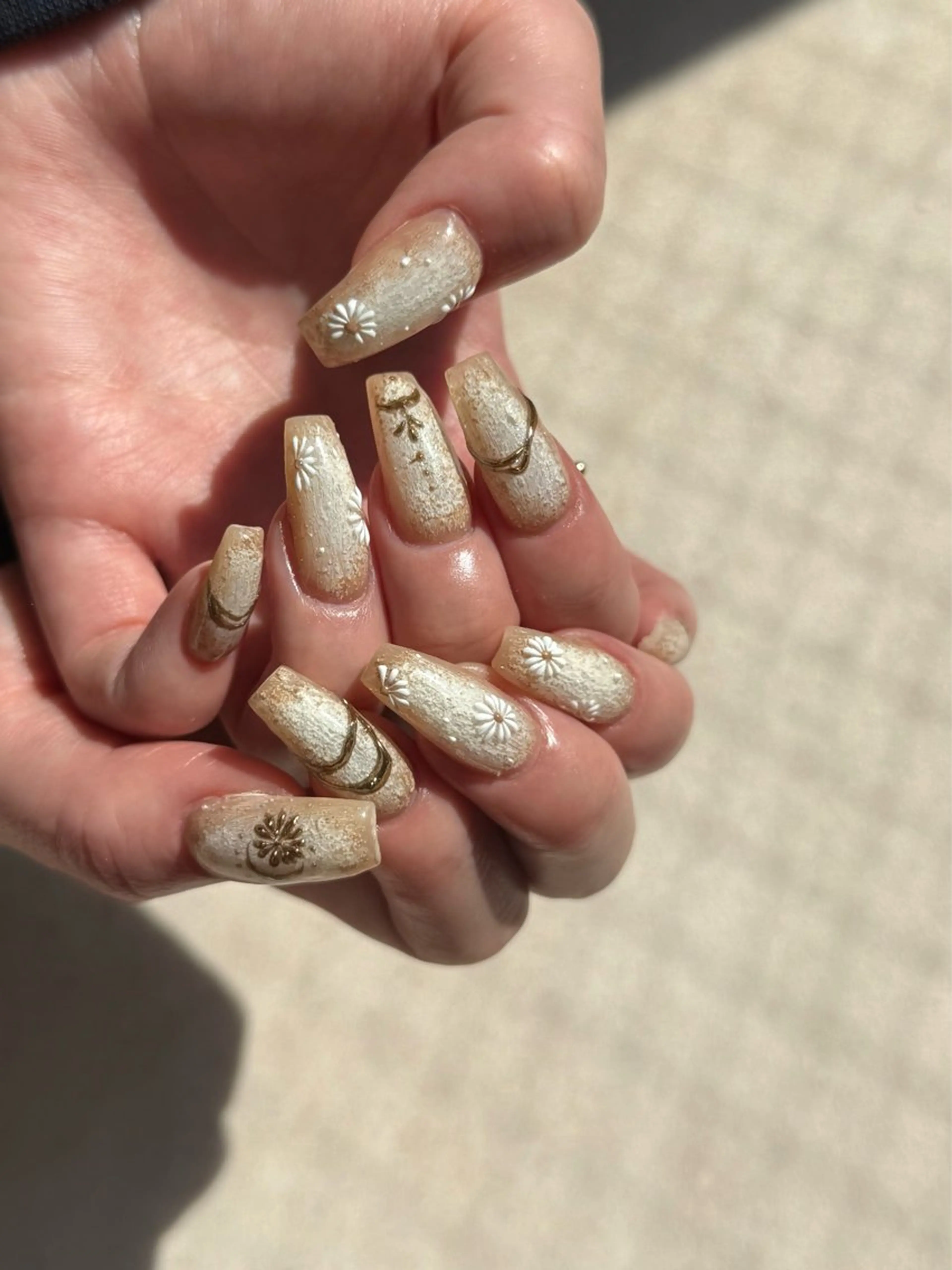 ネイル ハンドネイル Chipieee MIRAIのネイルデザイン