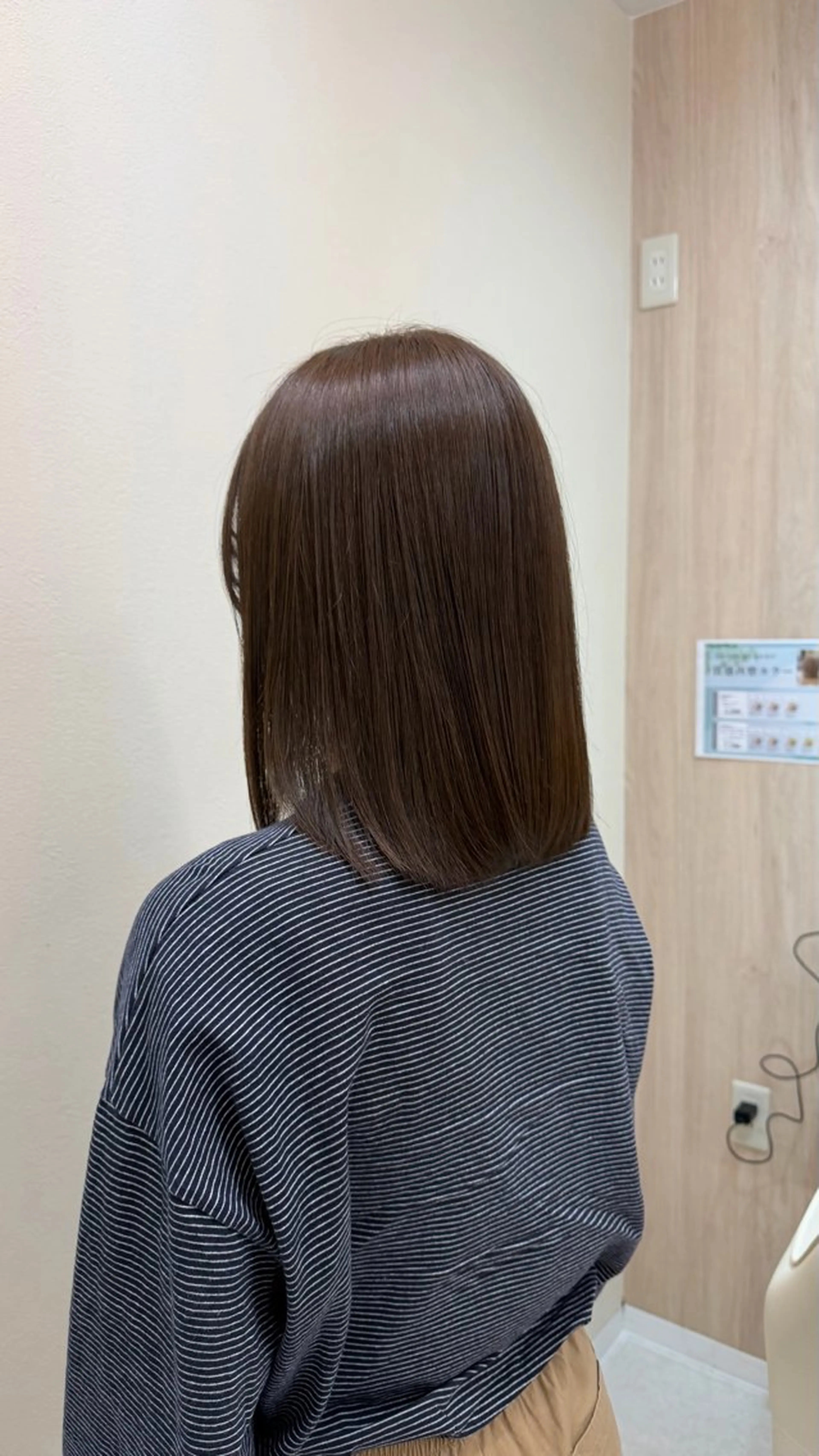 ミディアム カラー 金城 有希のヘアスタイル