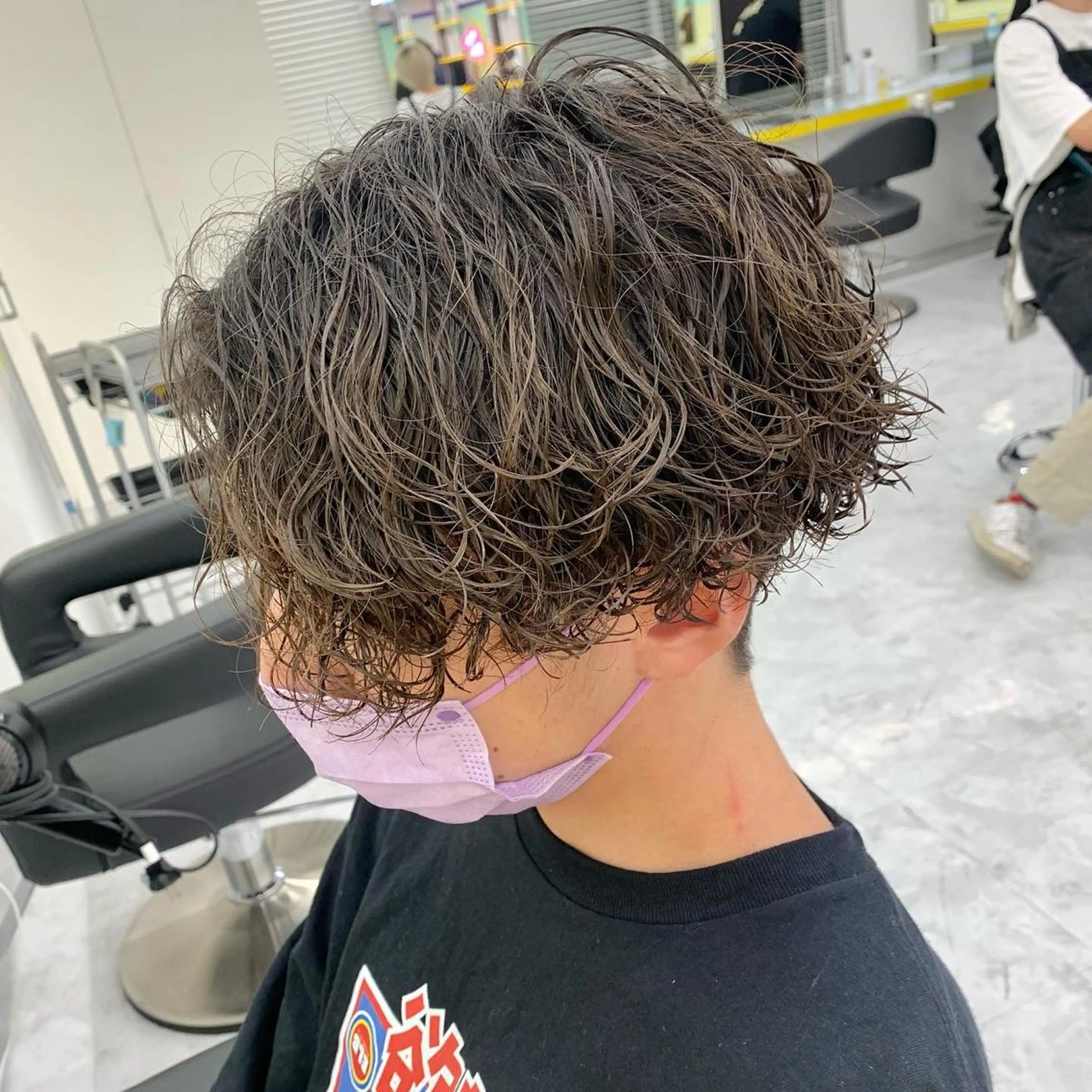 ショート カラー パーマ ヘアアレンジ メンズ キッズ ネイル マツエク・マツパ アイブロウ アップバング センターパート メンズハイライト マッシュ メンズパーマ 🔷横浜1のパーマ 職人🔷将太郎のヘアスタイル