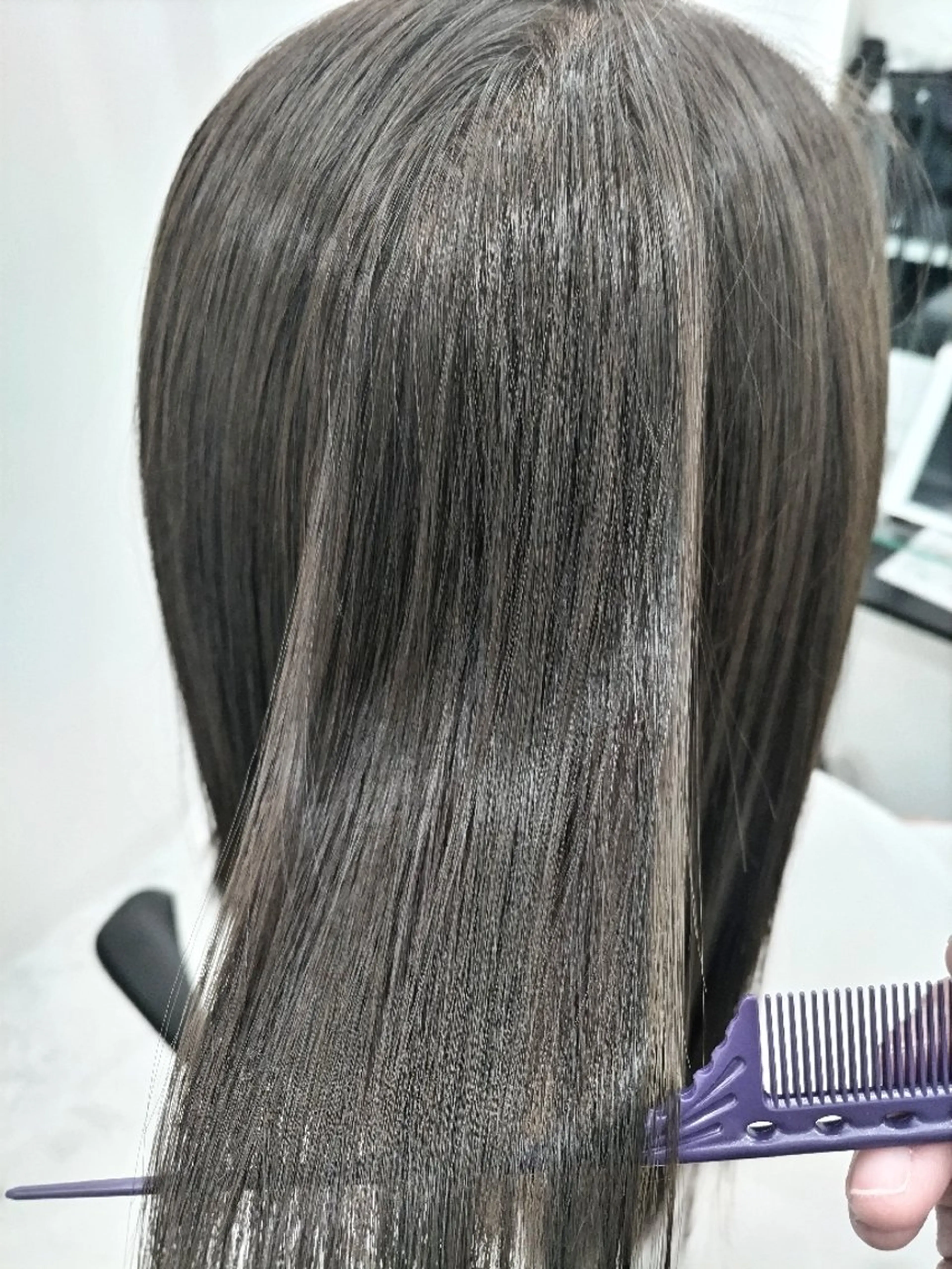 👑1番人気👑 ご新規様用【弾む艶髪🌹カラーも一緒に✨】カット✂️+ワンカラー+メテオ酸熱トリートメント+💧 TRの写真