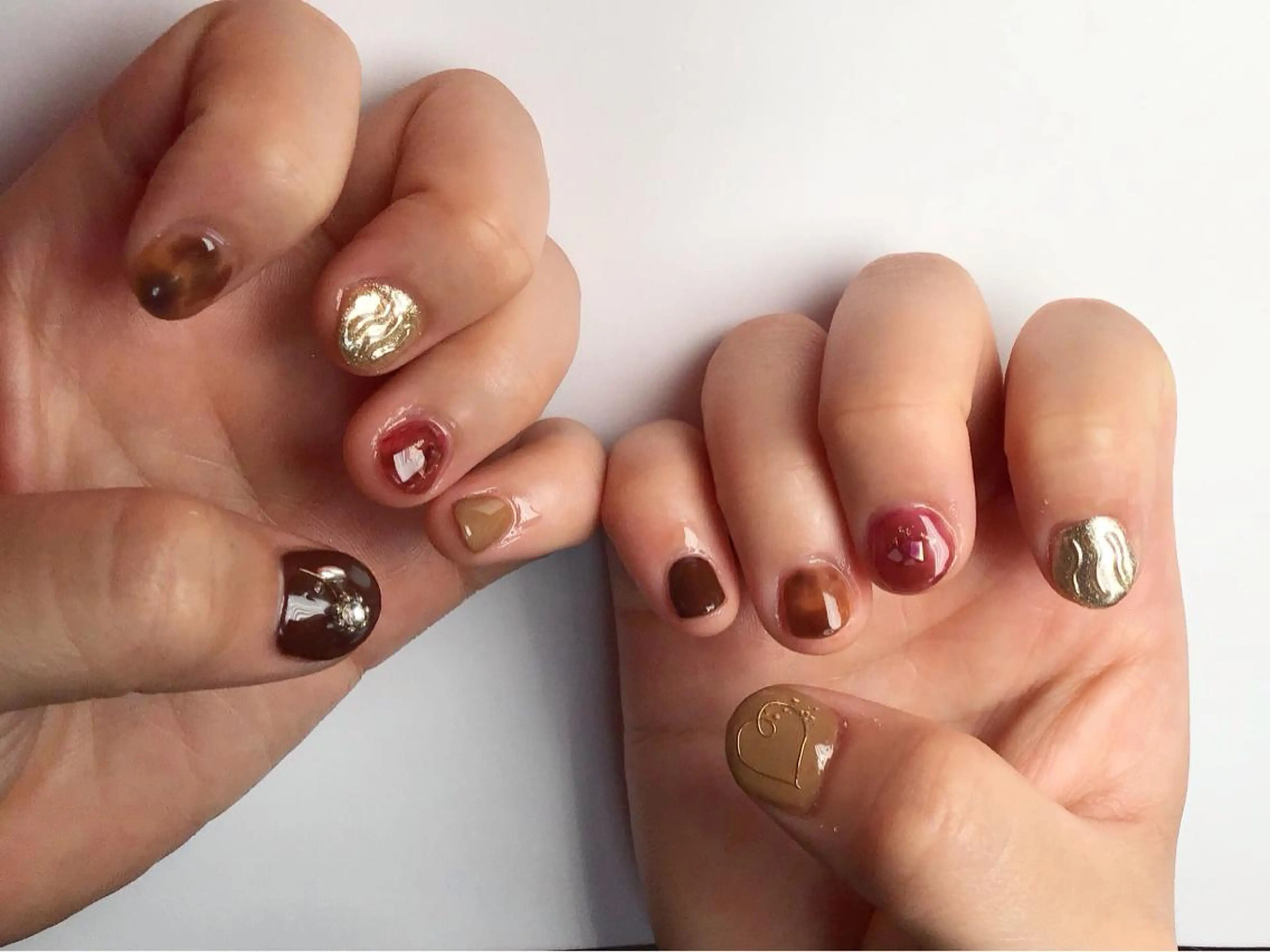 ネイル べっ甲ネイル gui amichanのネイルデザイン