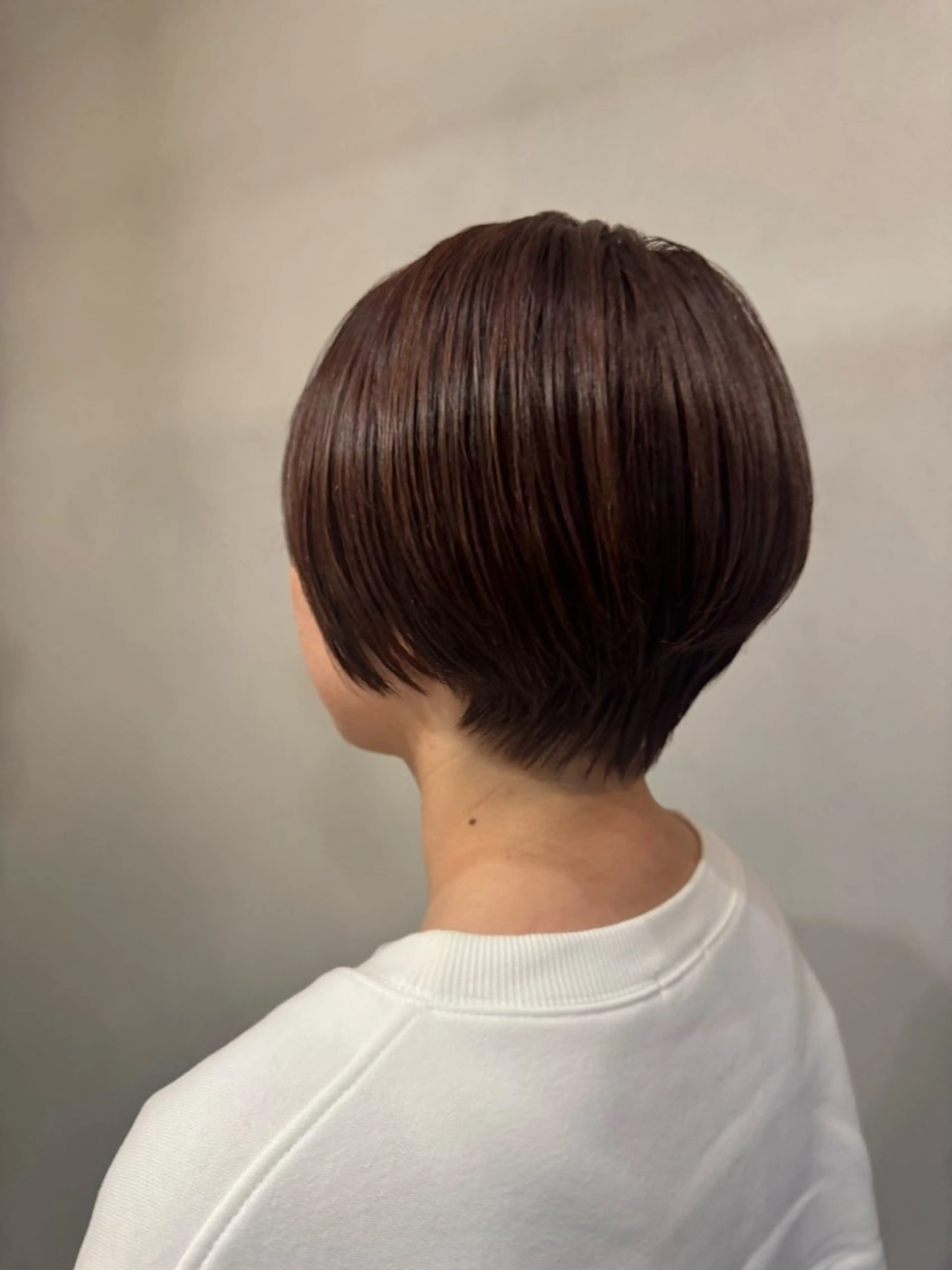 ショート toiro Aem. 仲村　幹大のヘアスタイル