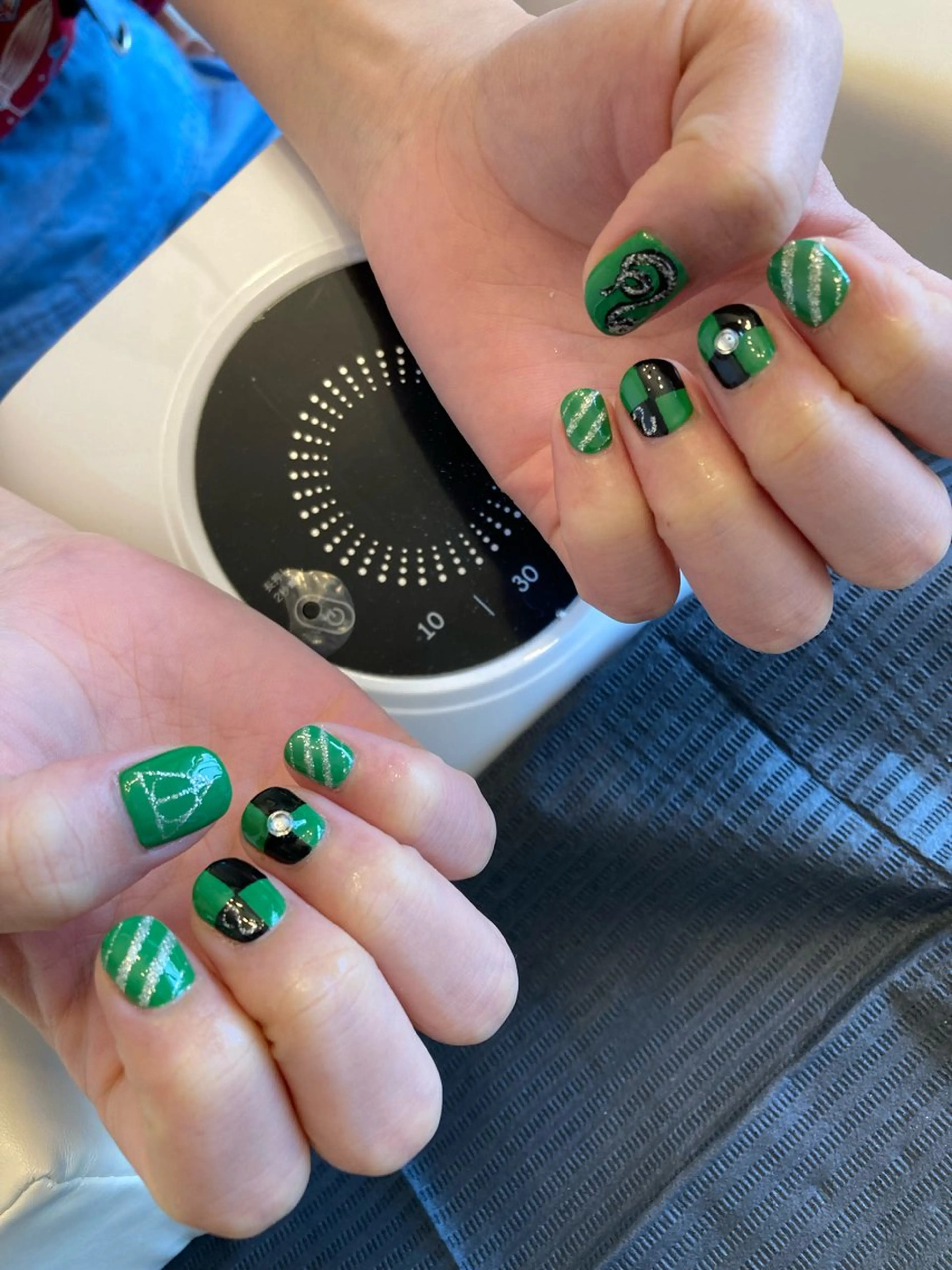 ネイル ハンドネイル ハンドケア 爪の絵描き屋 ミテネイルのネイルデザイン