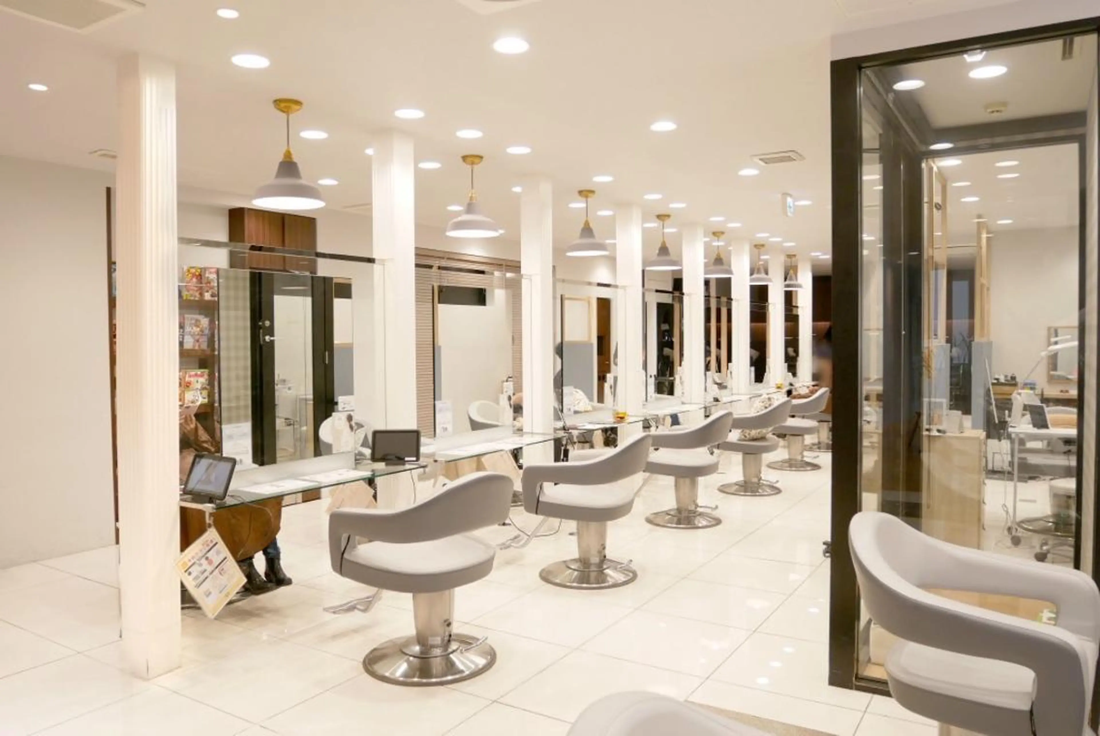 EARTH eyelashのマツエク・マツパデザイン