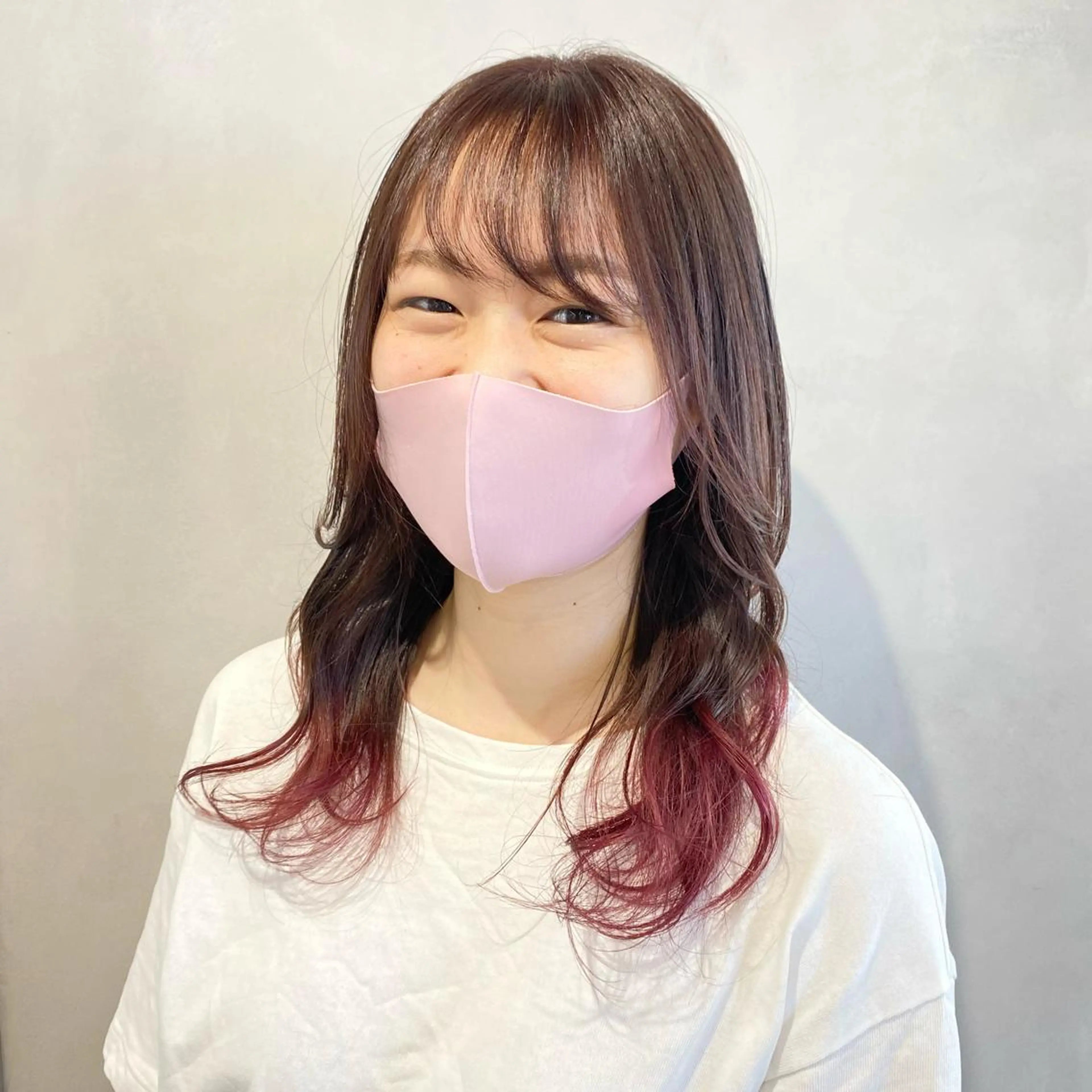 セミロング カラー ヘアカラー 🩵ブリーチカラー 🐈MIORI🩵のヘアスタイル