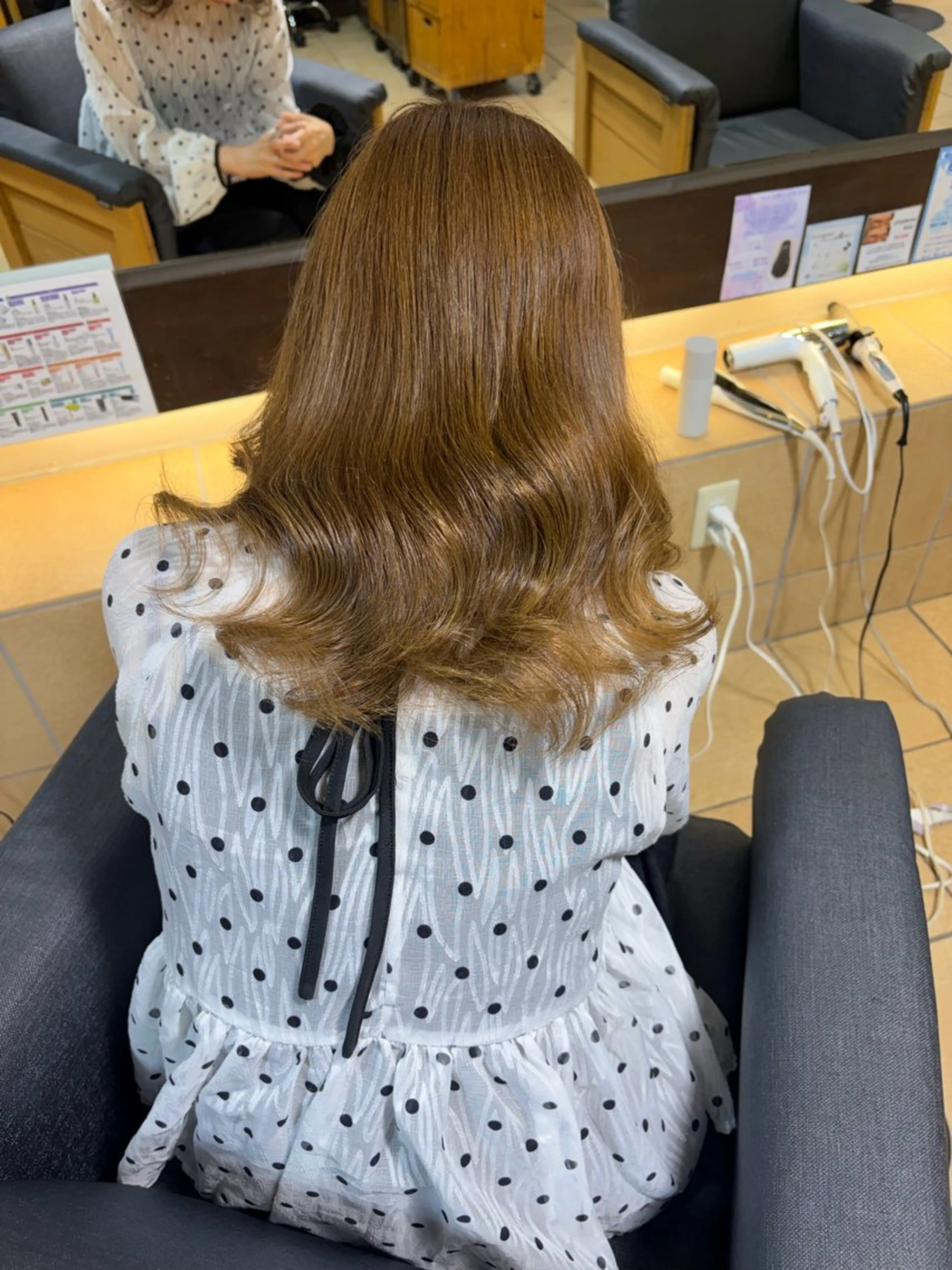 セミロング ヘアカラー 濱川響太レディース カットモデルのヘアスタイル