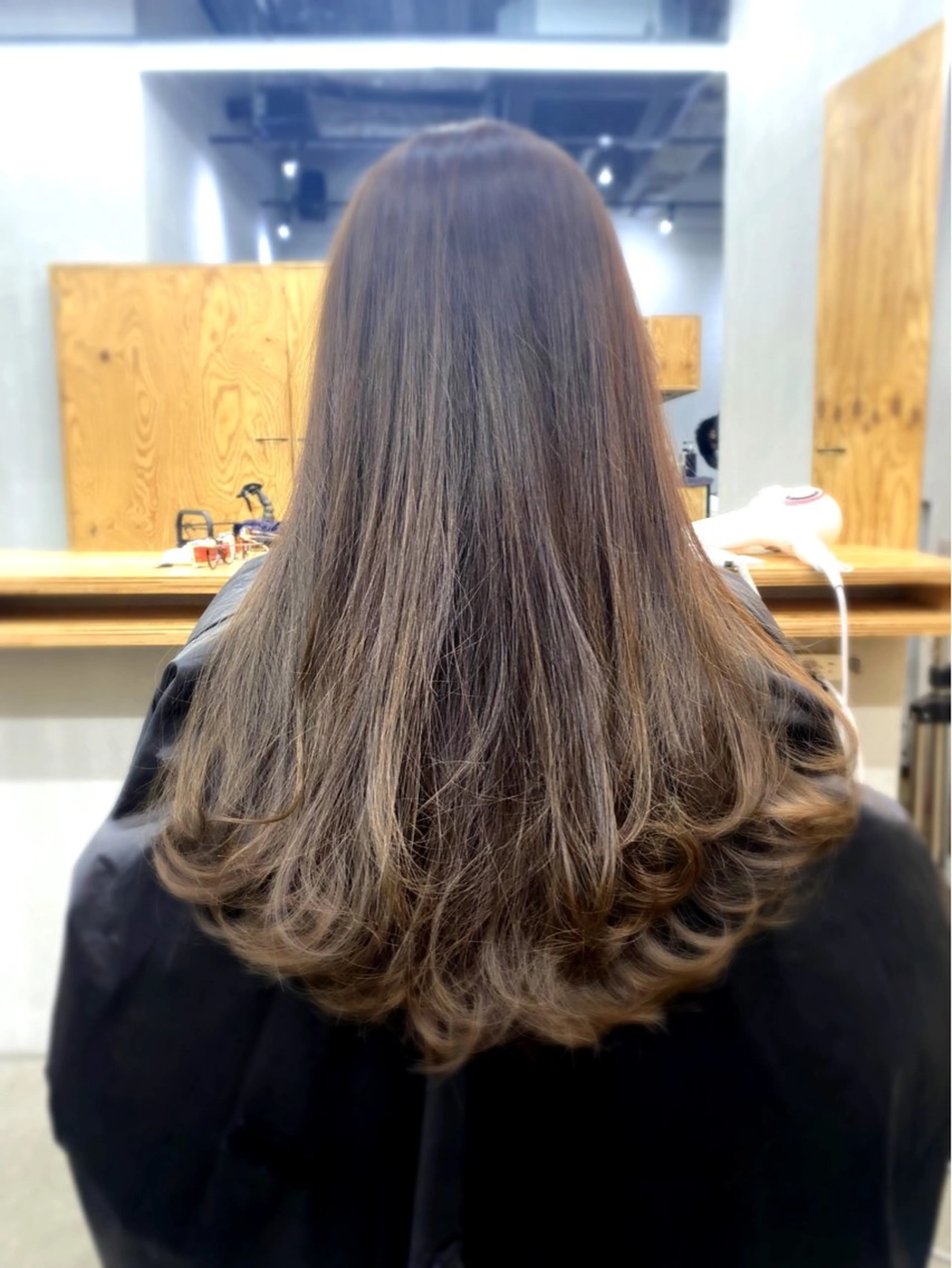 【🌟IROHAを体験】透明感カラー+髪質改善トリートメントの写真