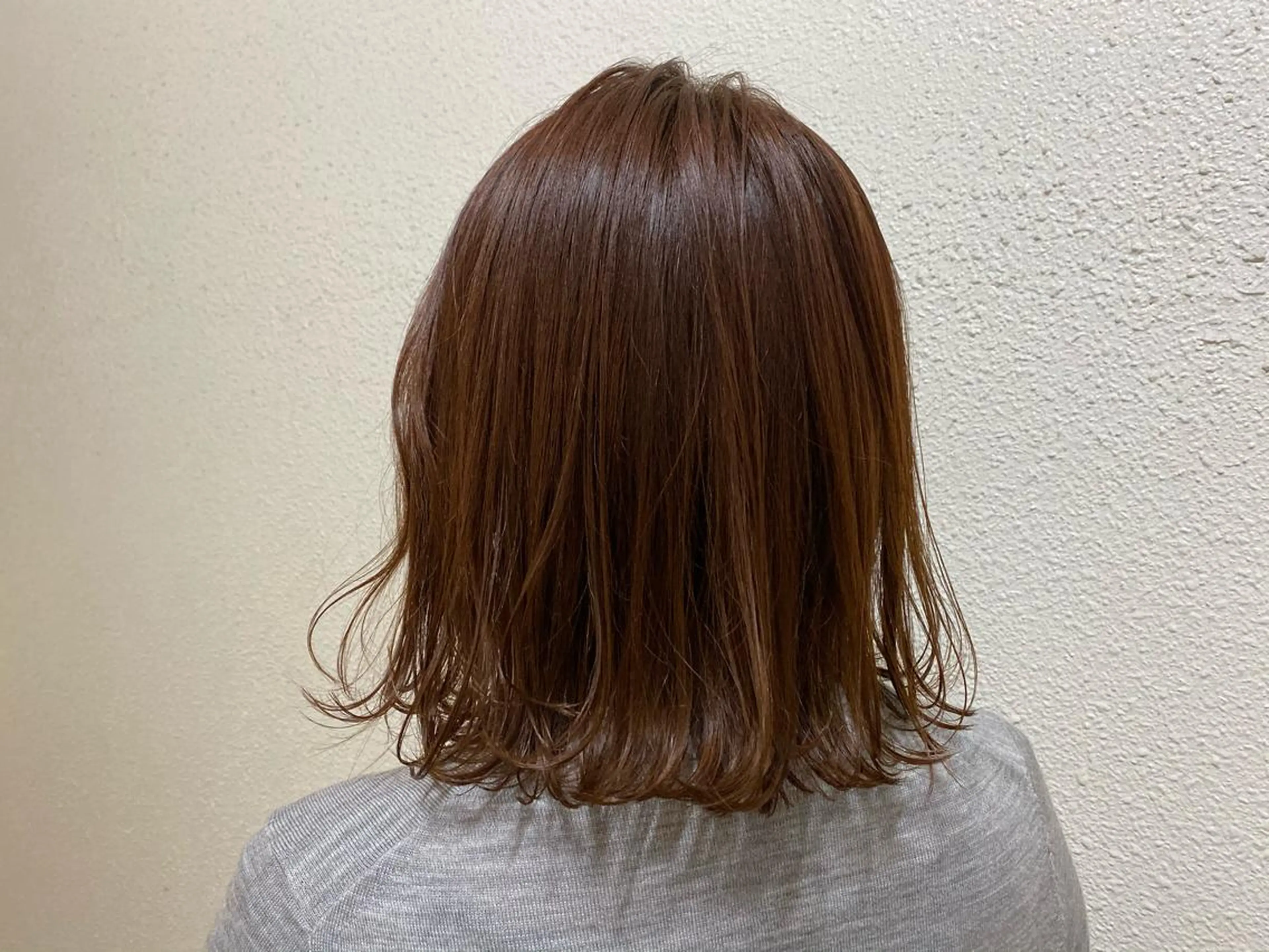 ミディアム カラー アプリコットブラウン ブラウンカラー 半個室女性salon 🩰Natsumiのヘアスタイル