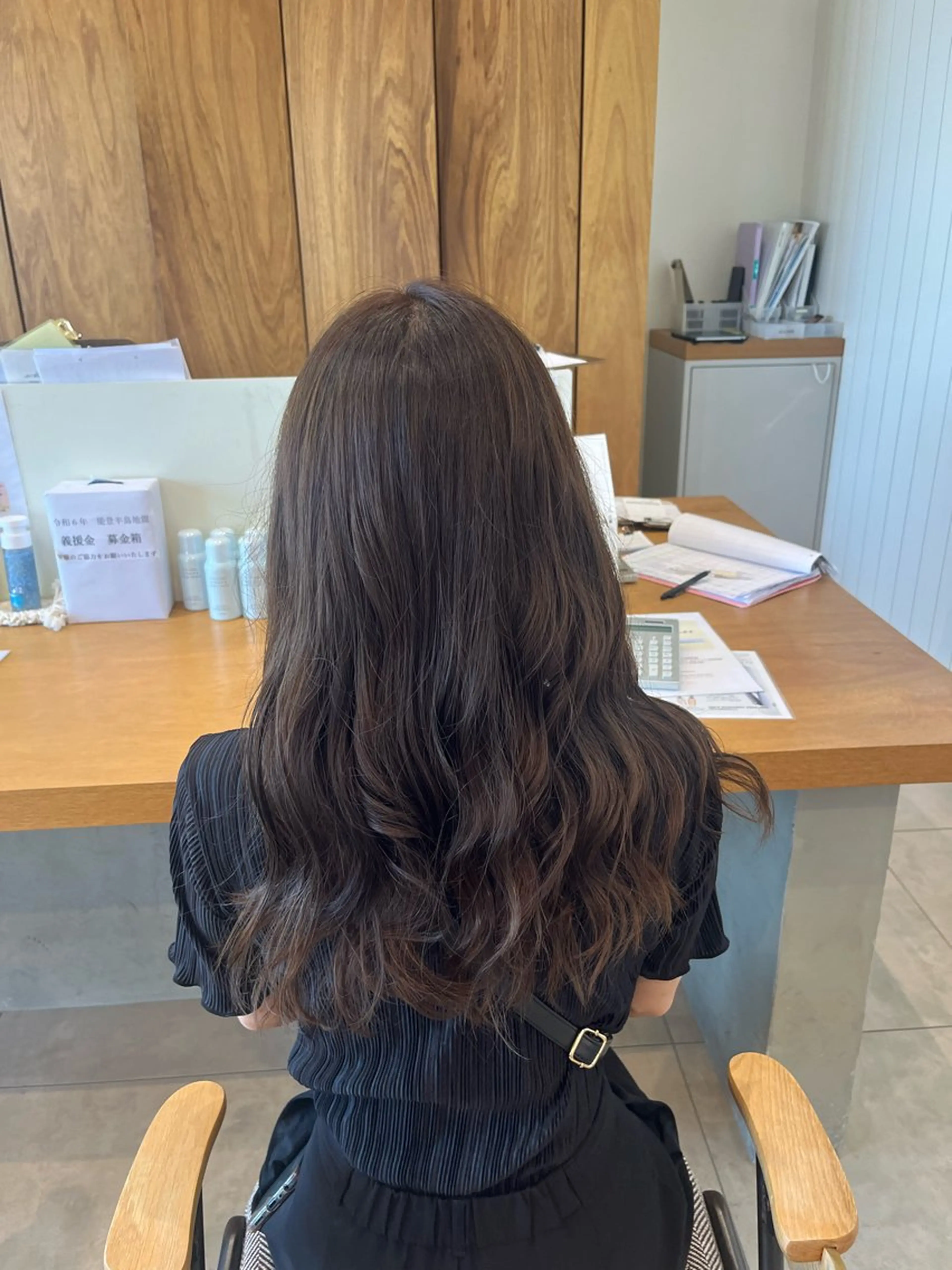 ロング 坂口 友莉香のヘアスタイル