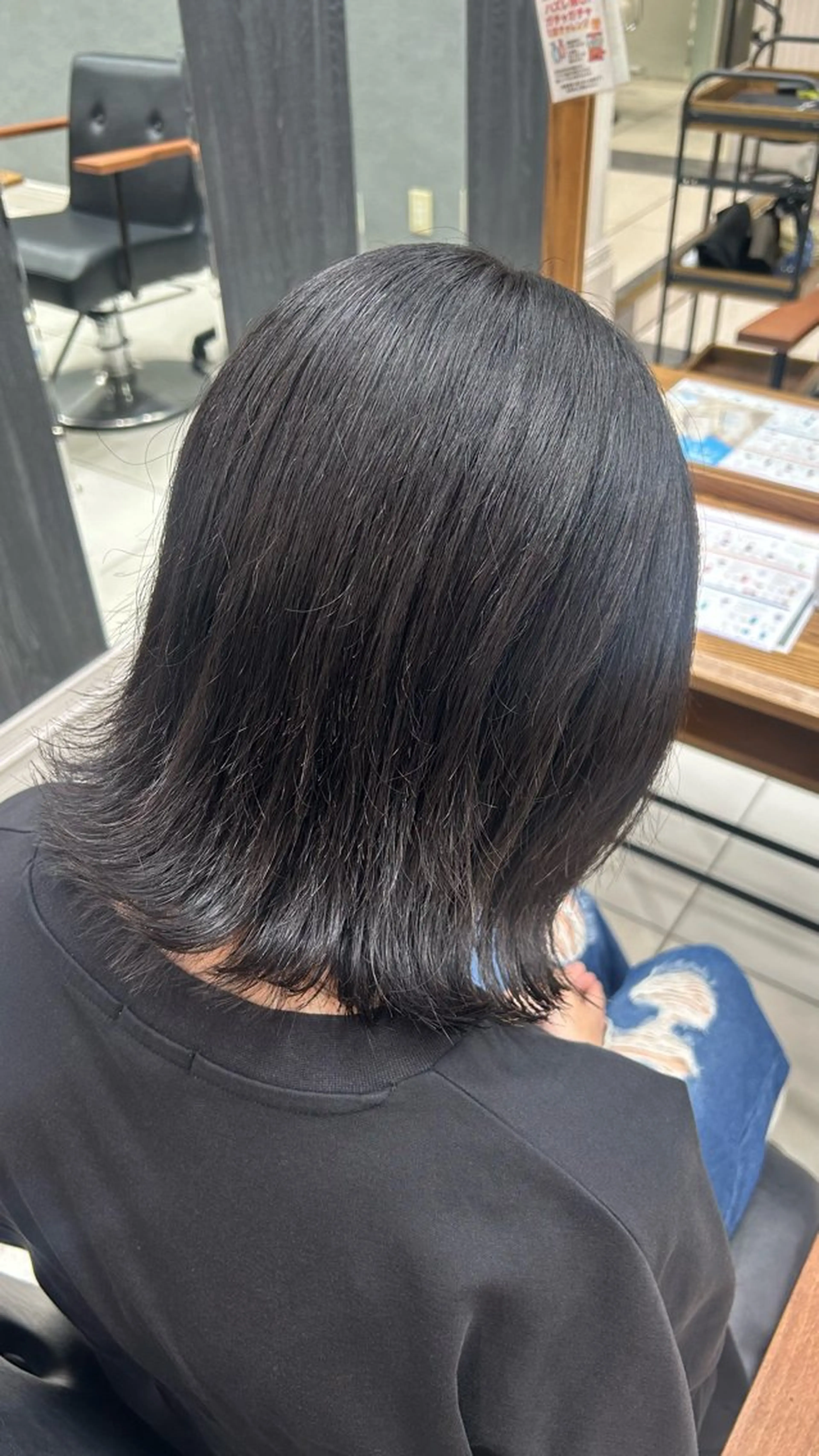 ミディアム レイヤーカット カット ヘアセット/艶カラー emi🍒のヘアスタイル