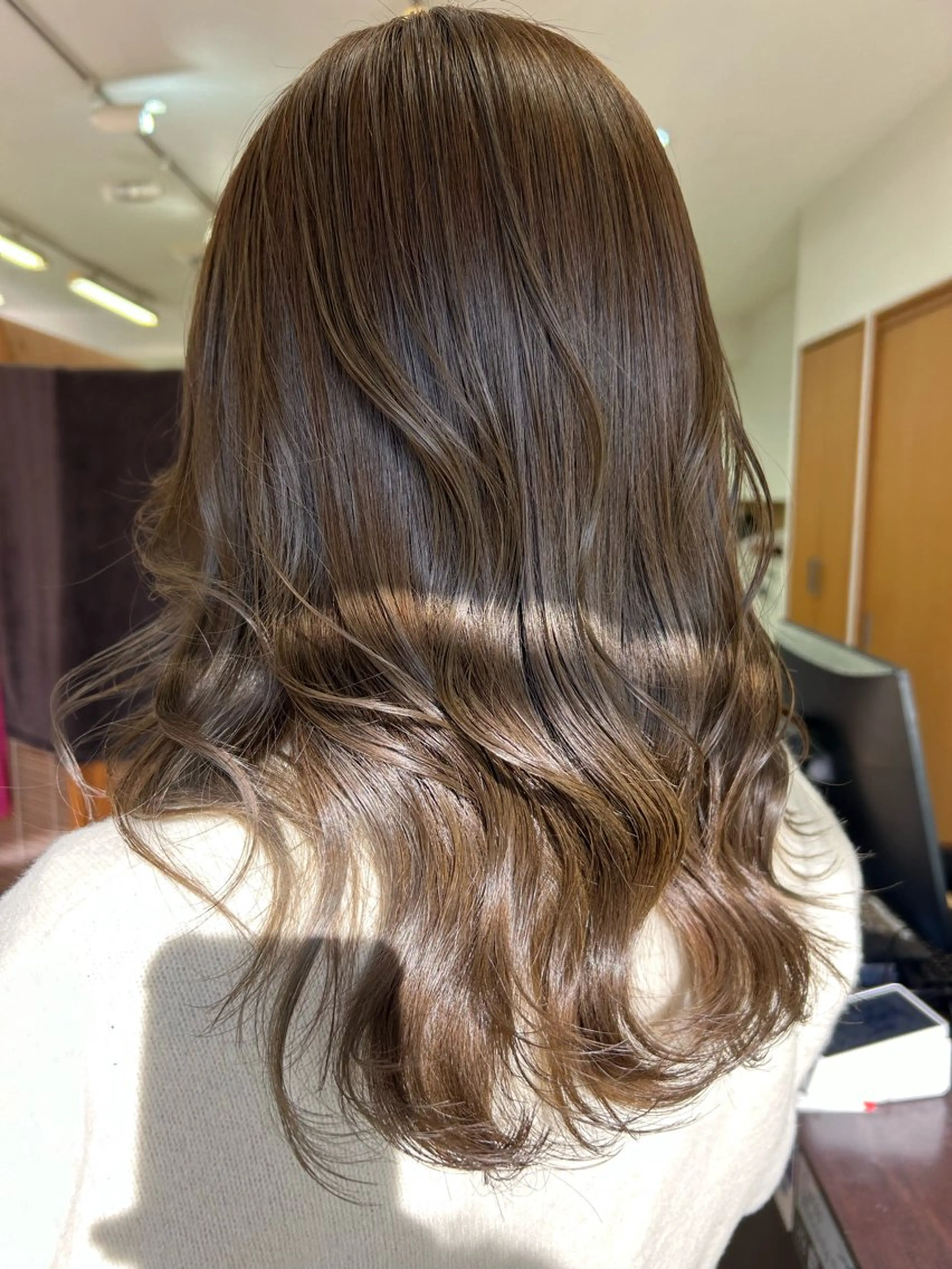 ミディアム カット ヘアカラー 🍅ハイライト/ レイヤー/mao🍅のヘアスタイル