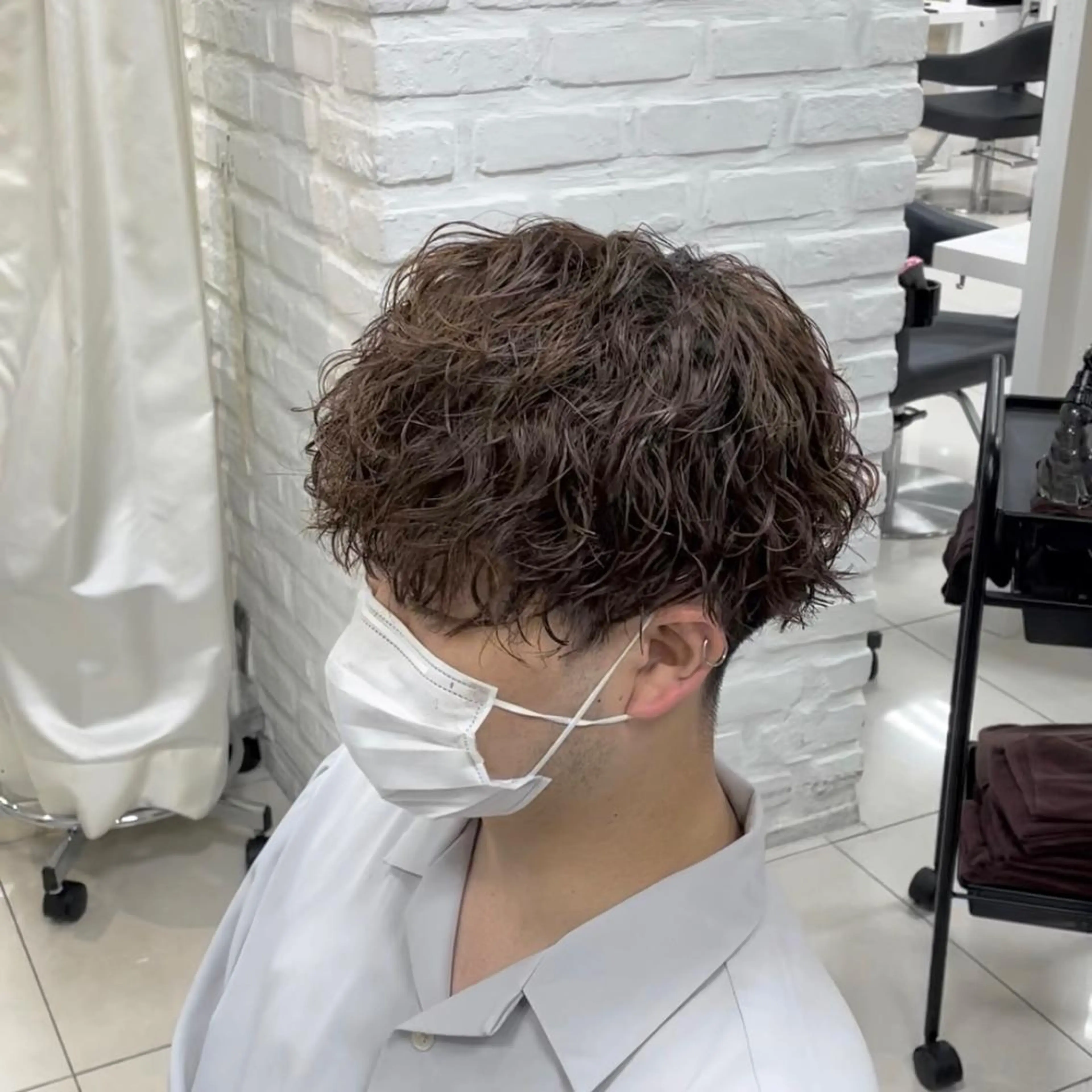 ショート パーマ メンズ メンズパーマ 波巻きパーマ カット パーマ トリートメント フェザーパーマ職人 🪶ryosukeのヘアスタイル