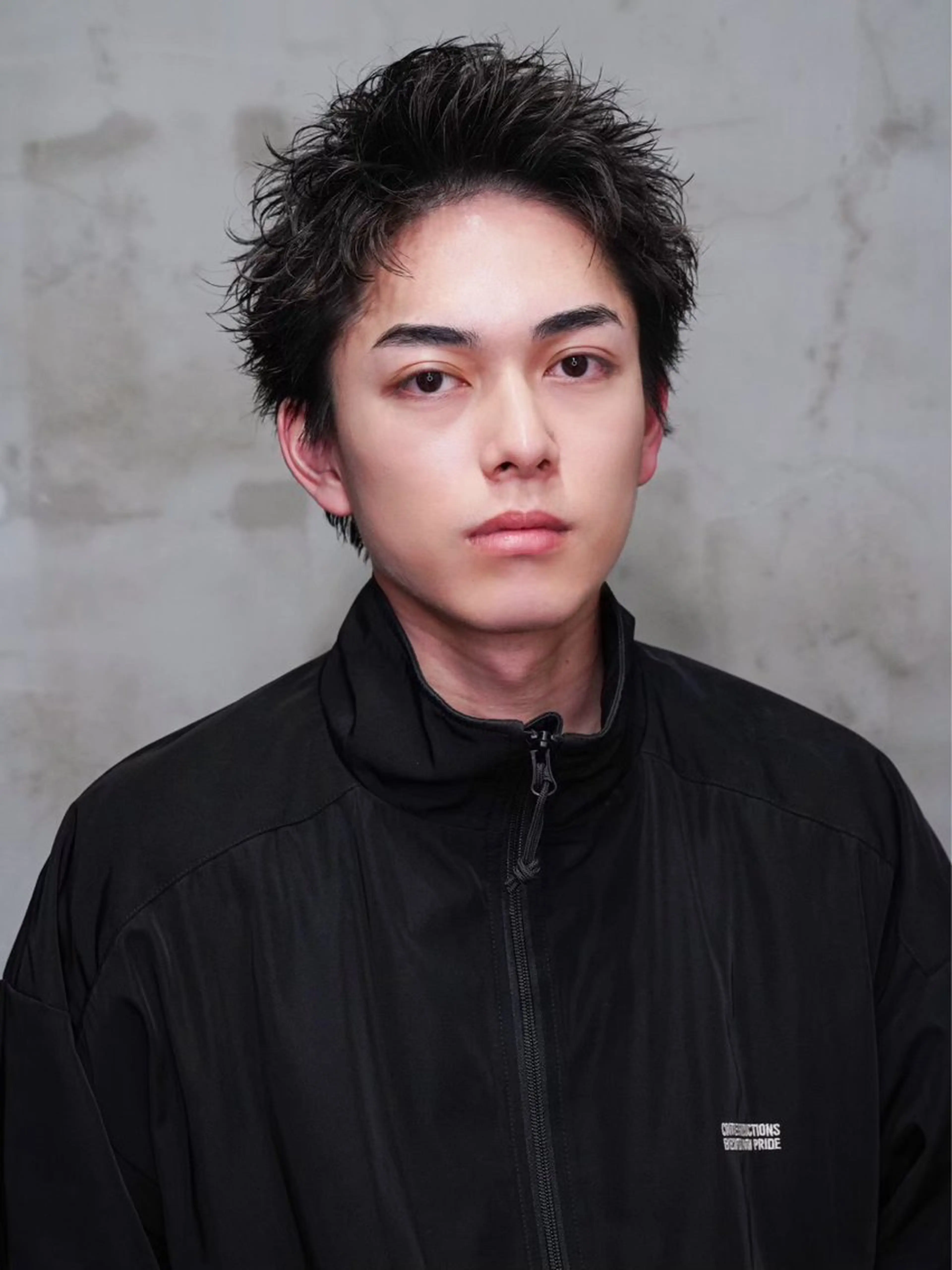 ショート ツイストパーマ 蛯原 興輝のヘアスタイル