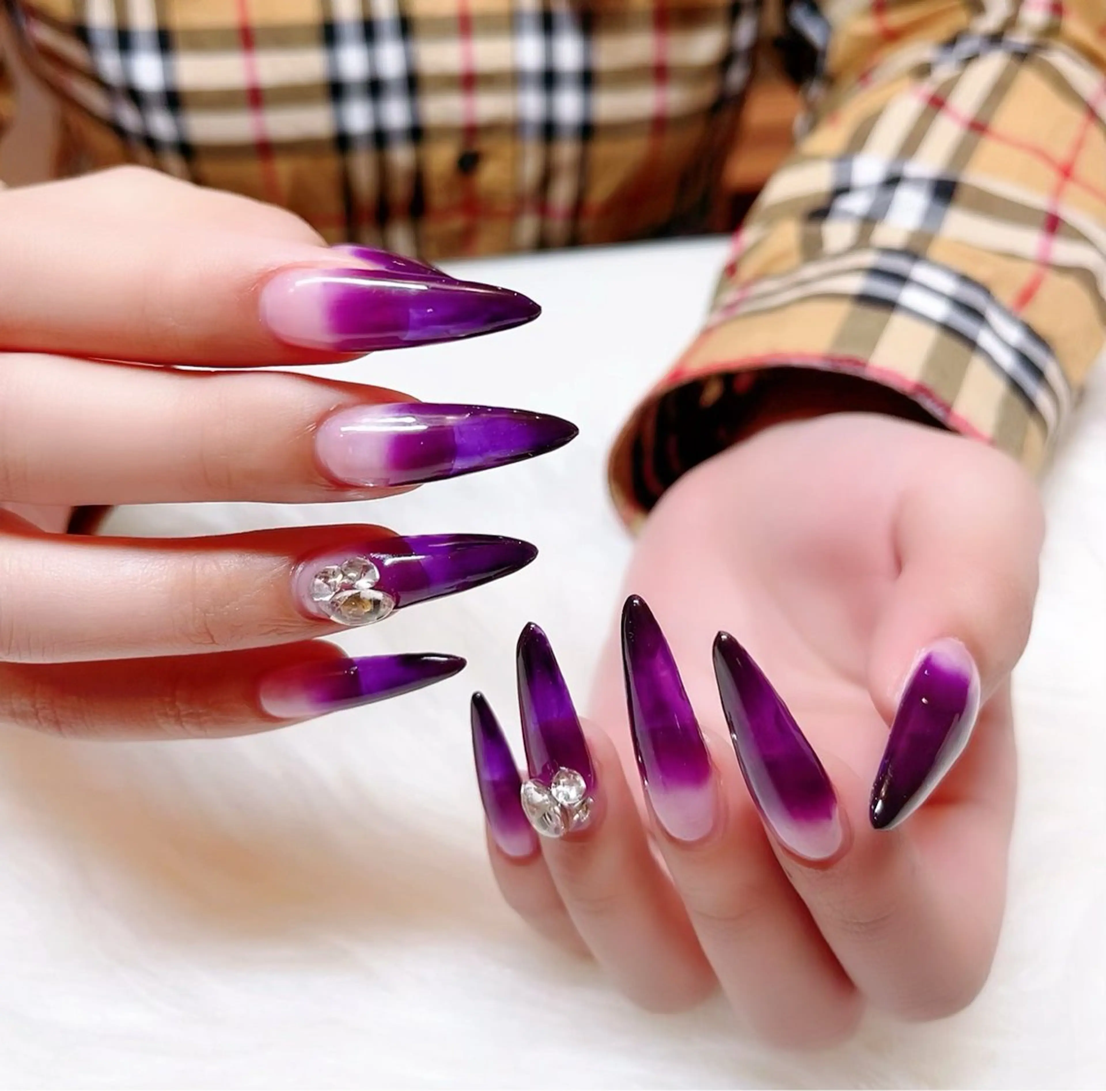 ネイル MoonNail ユリ🌸のネイルデザイン