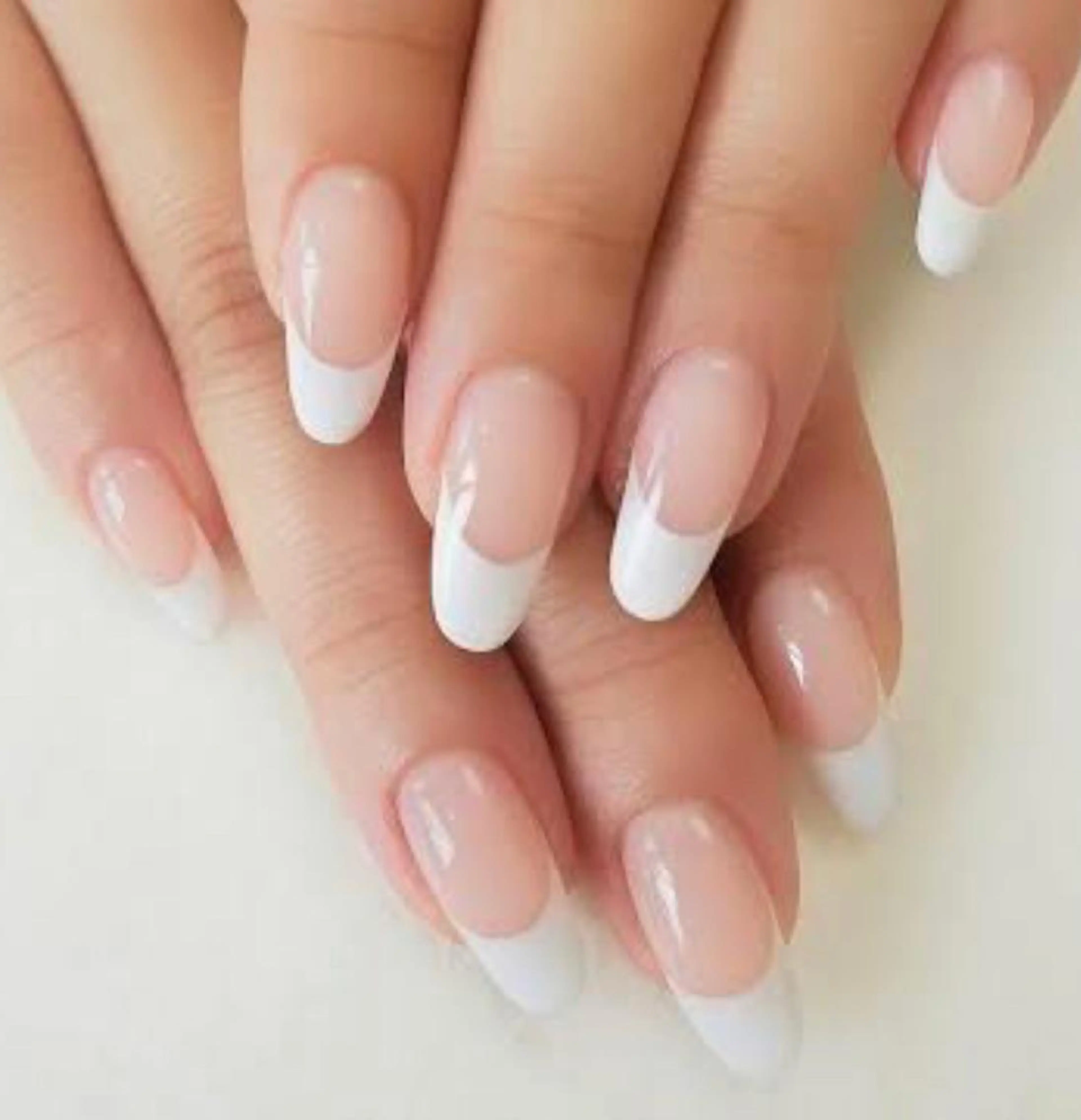 ネイル フレンチネイル Sun Brown サンブラウンのマツエク・マツパデザイン