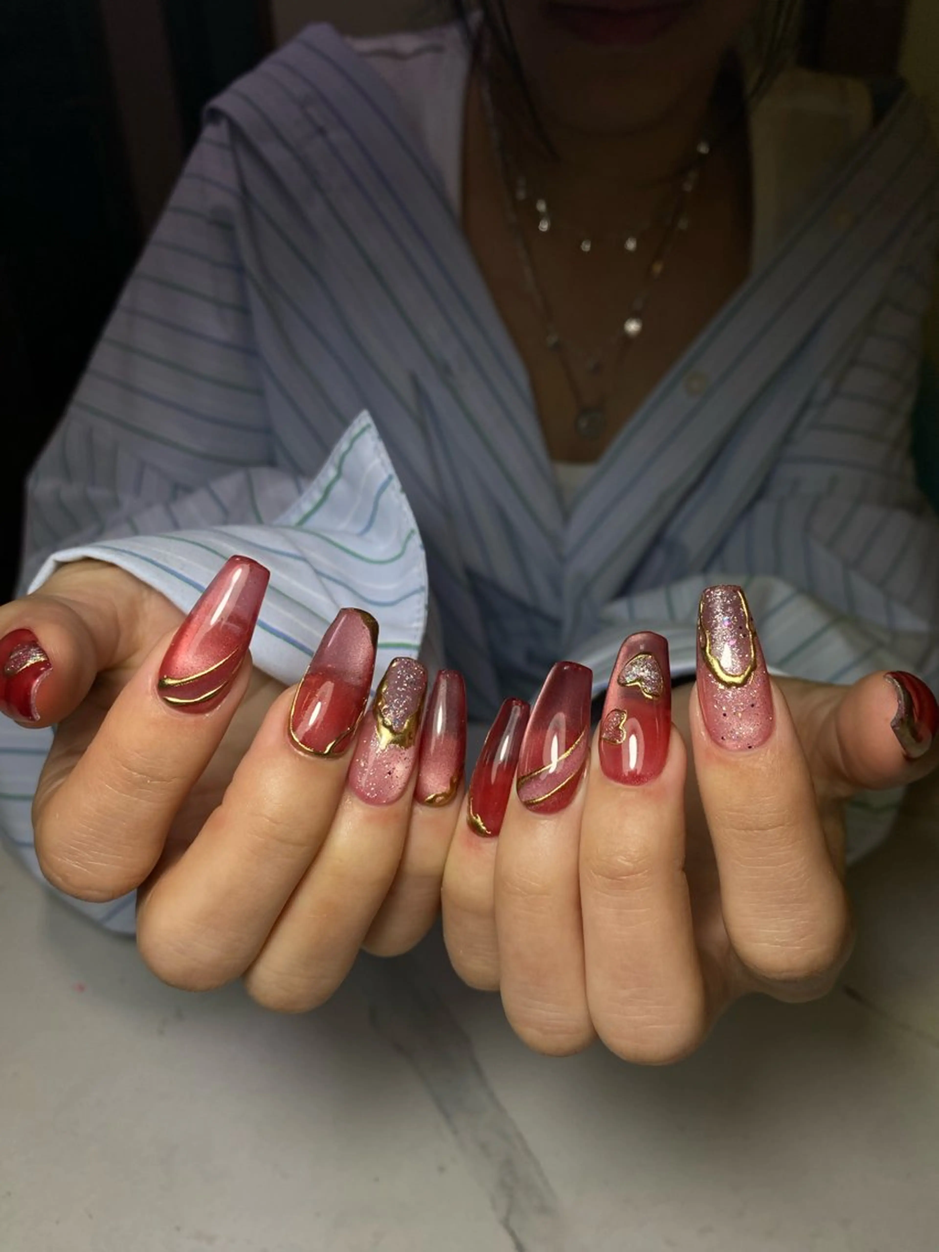 ネイル Isinha Nailsのネイルデザイン