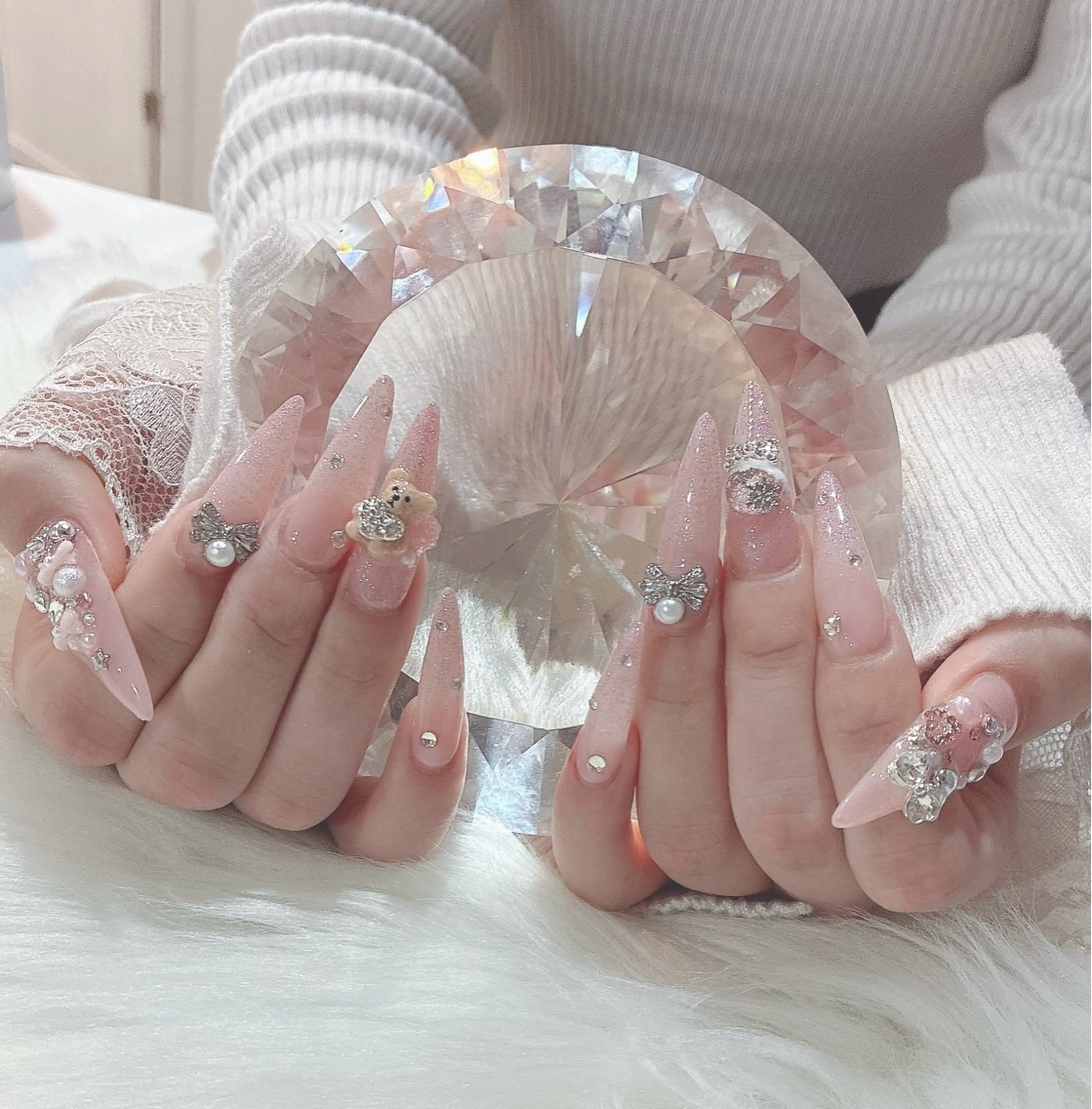 ネイル ハンドネイル LoaChaton kaeのネイルデザイン