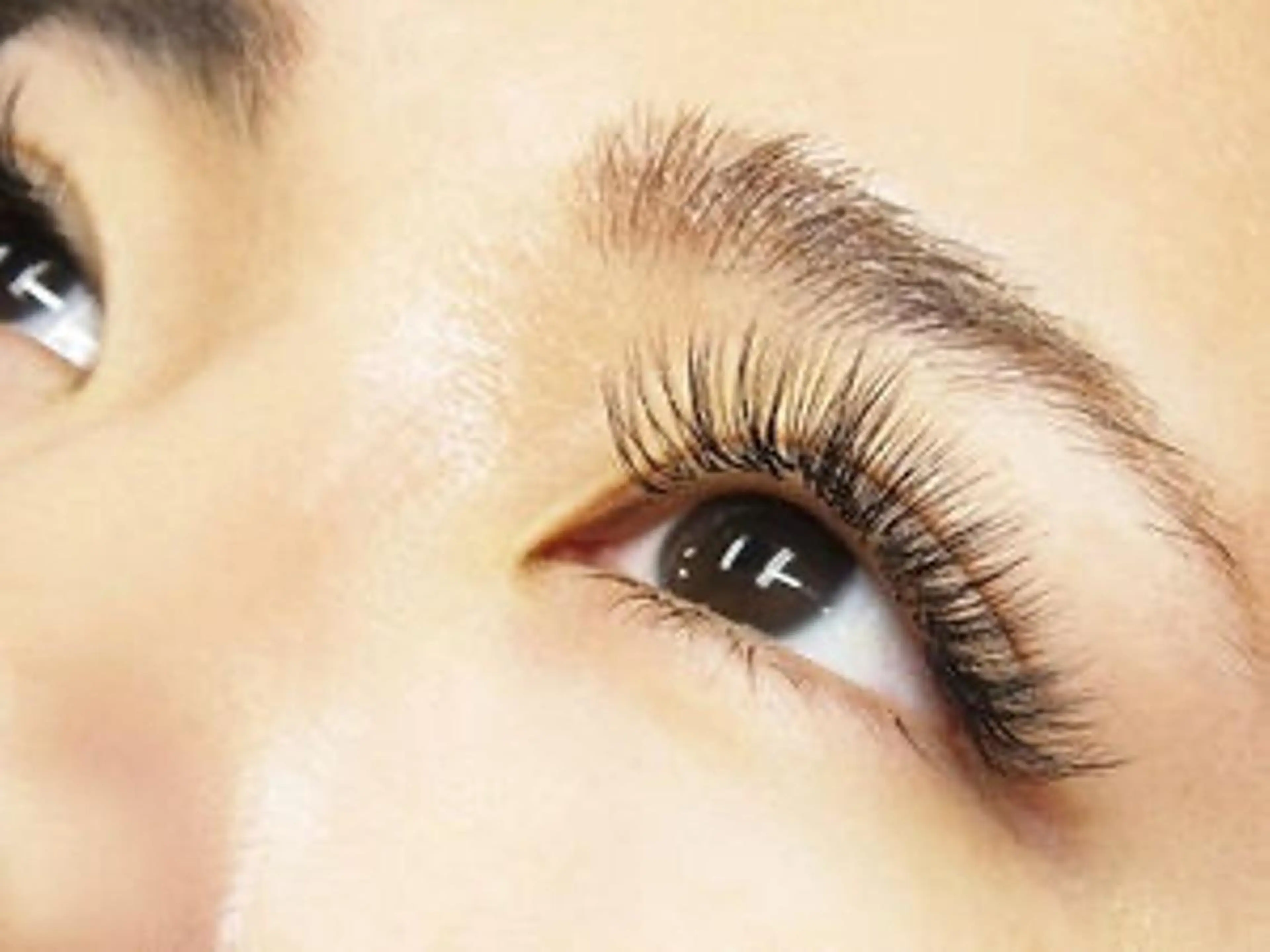 マツエク・マツパ Ｐｉｍｏ ショウジのマツエク・マツパデザイン