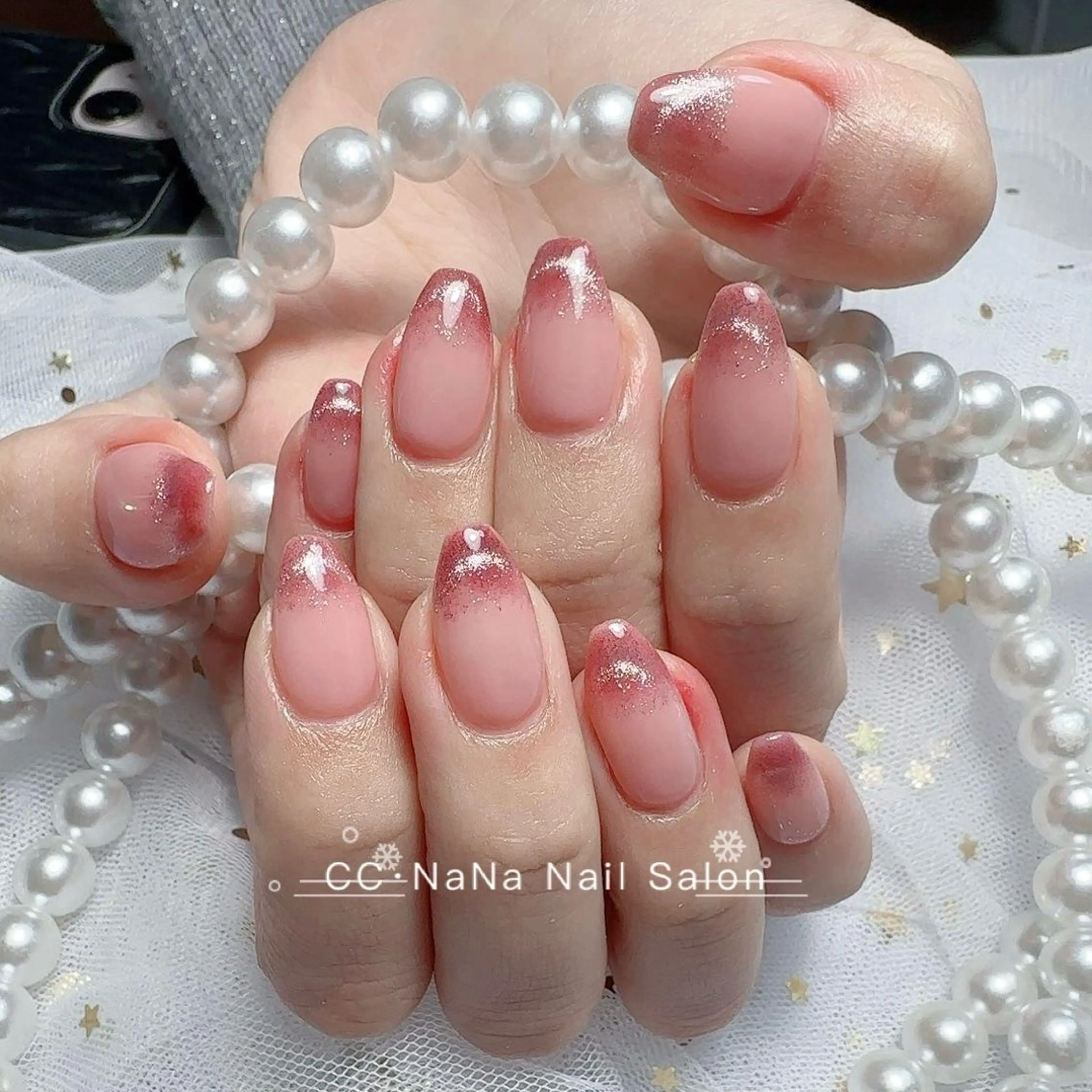 ネイル チークネイル フラッシュネイル ハート キラキラネイル 韓国ネイル ハンドネイル 💎CC・NaNa 韓国風ネイル🌙Cのネイルデザイン