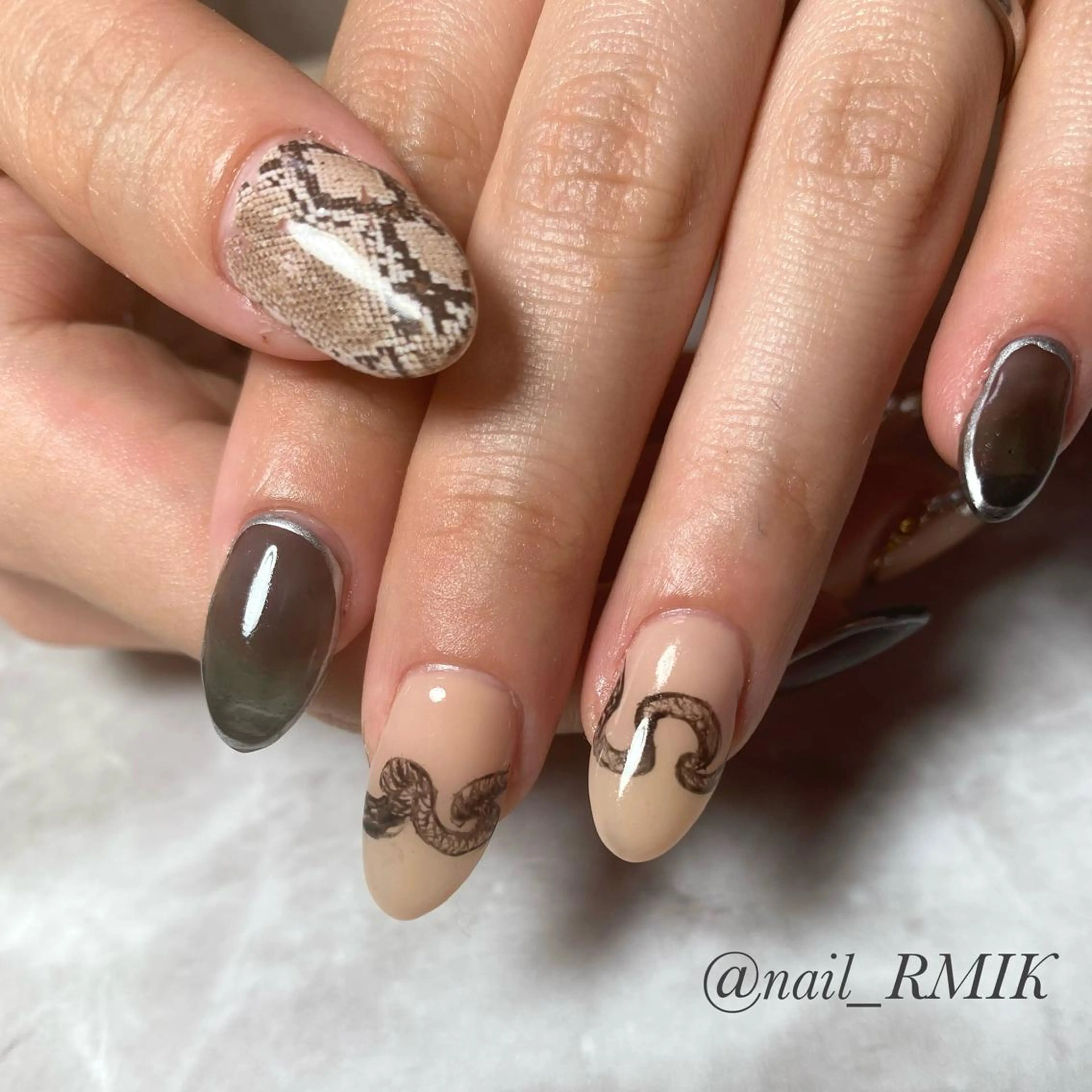 ネイル ジェルネイル ハンドネイル nailsalon RMIKのネイルデザイン