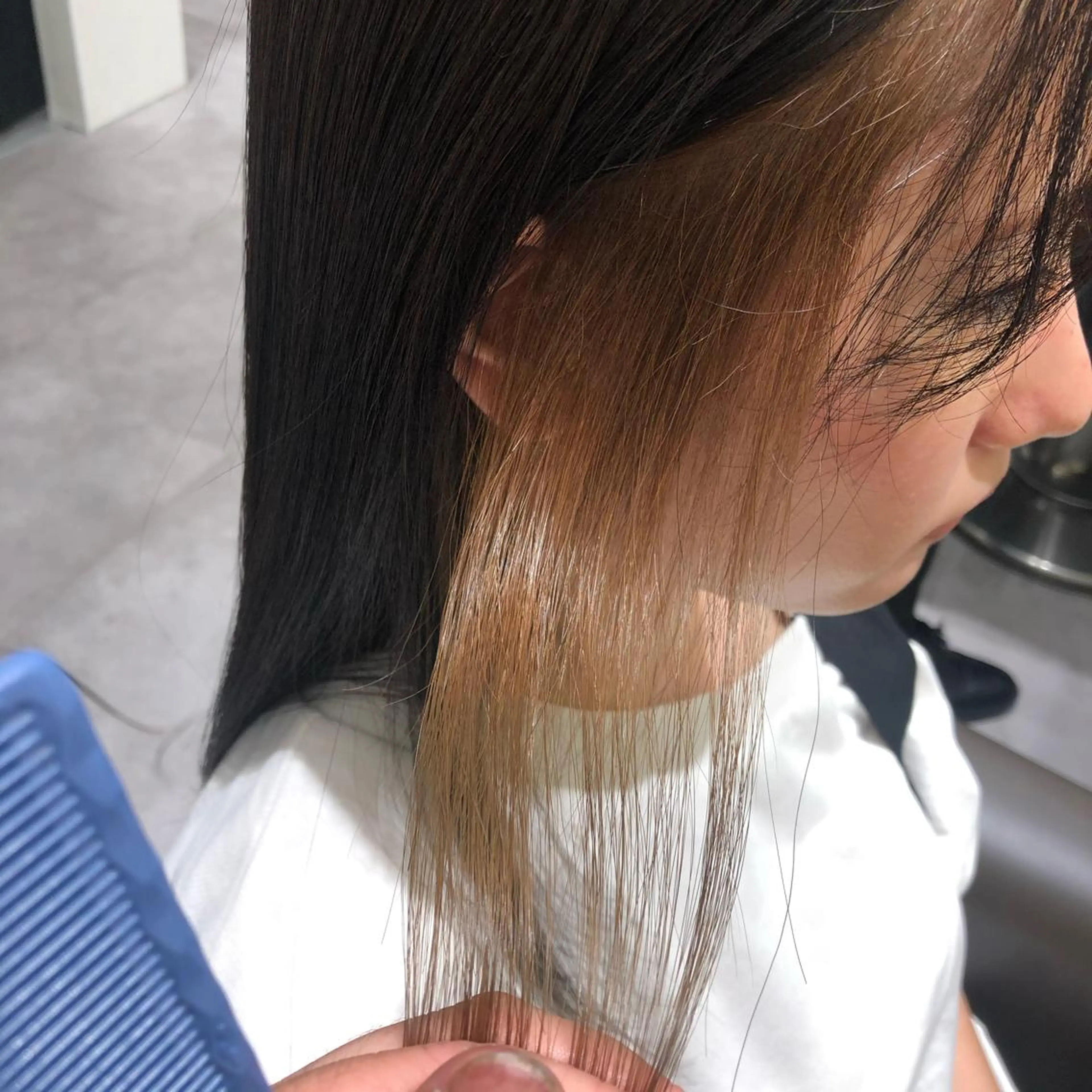 ロング カラー ムトウセイマ/ 縮毛矯正/ブリーチのヘアスタイル