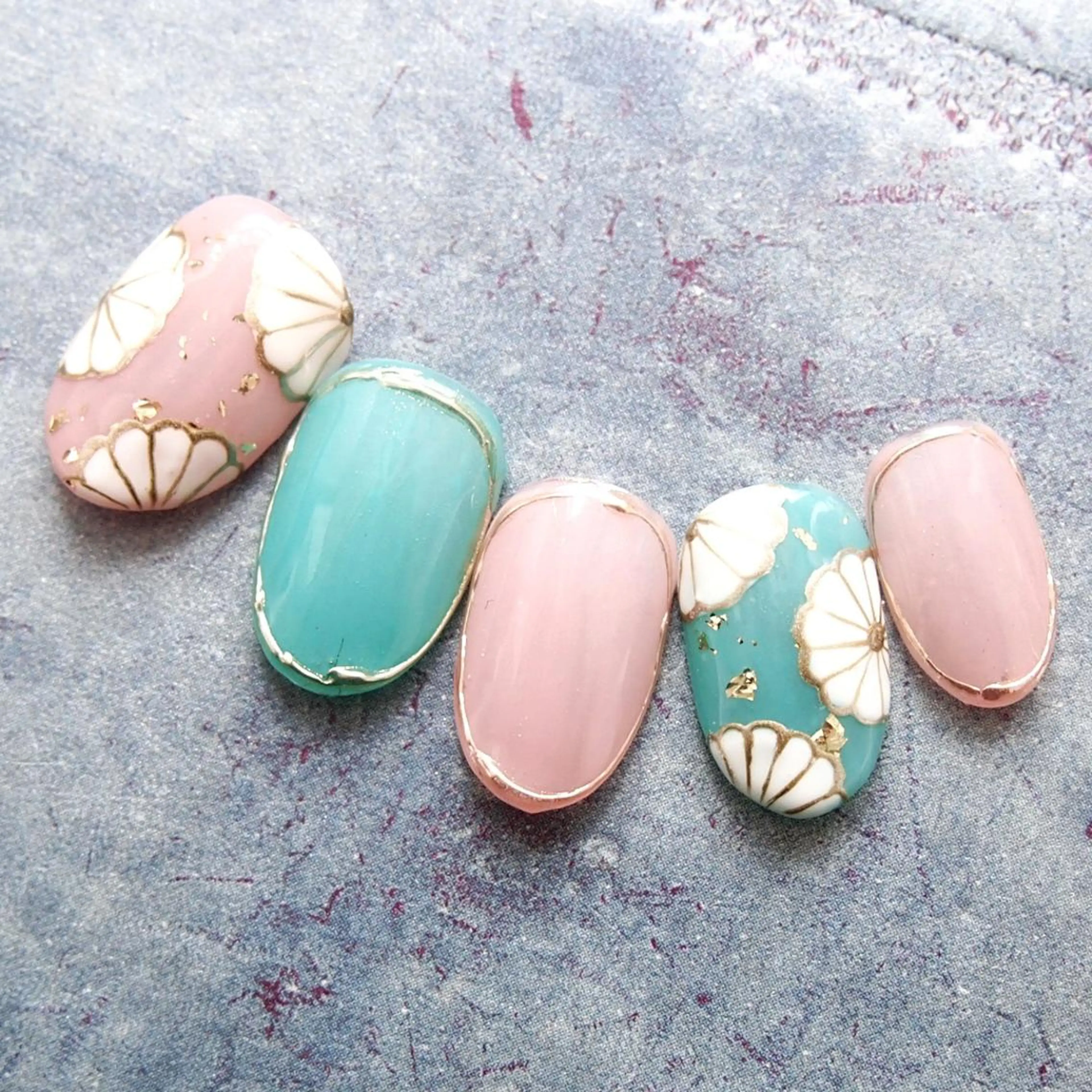 ネイル ハンドネイル 山田 麻衣のネイルデザイン