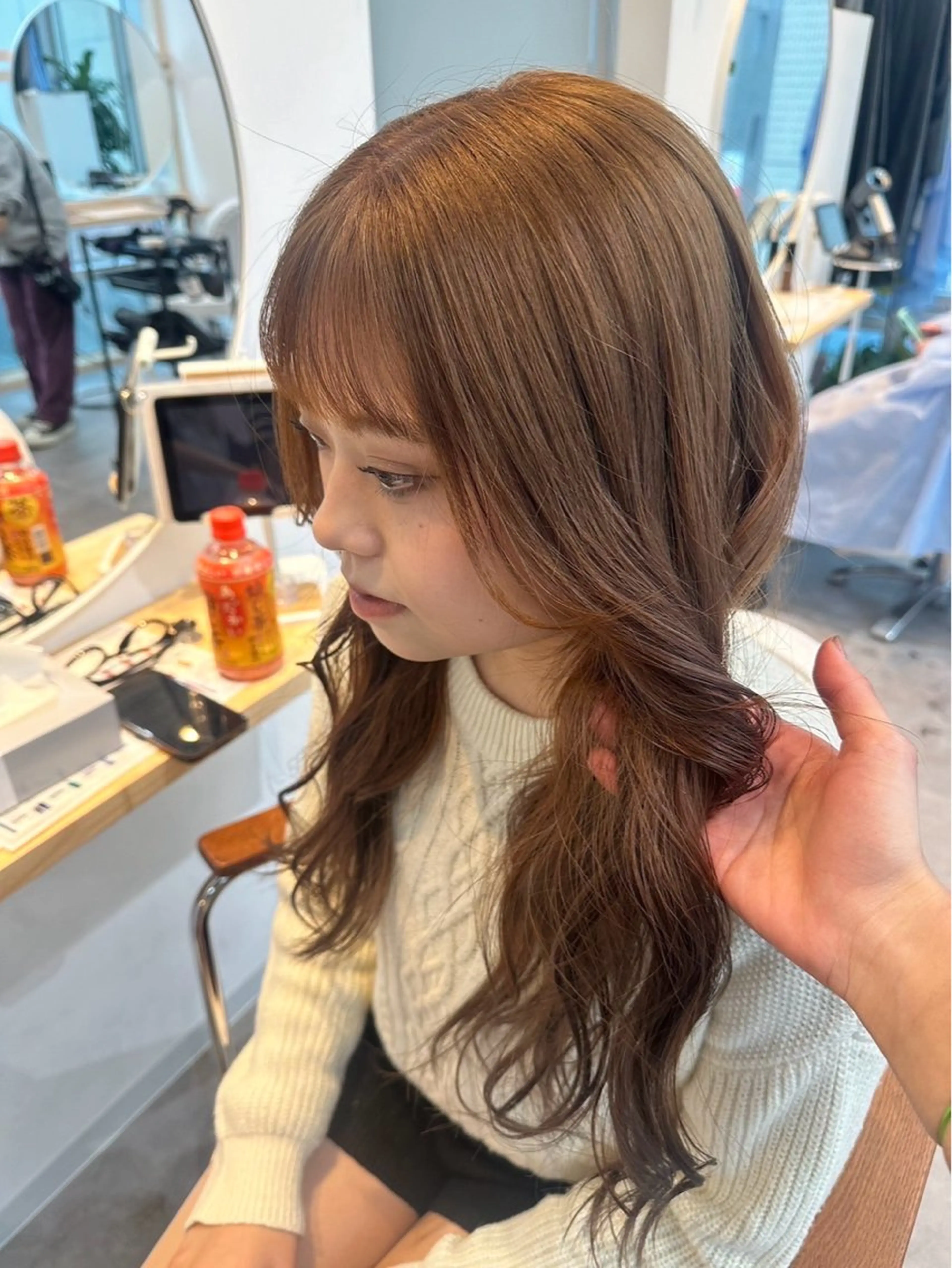 ロング ヘアカラー トリートメント オノ アイラのヘアスタイル